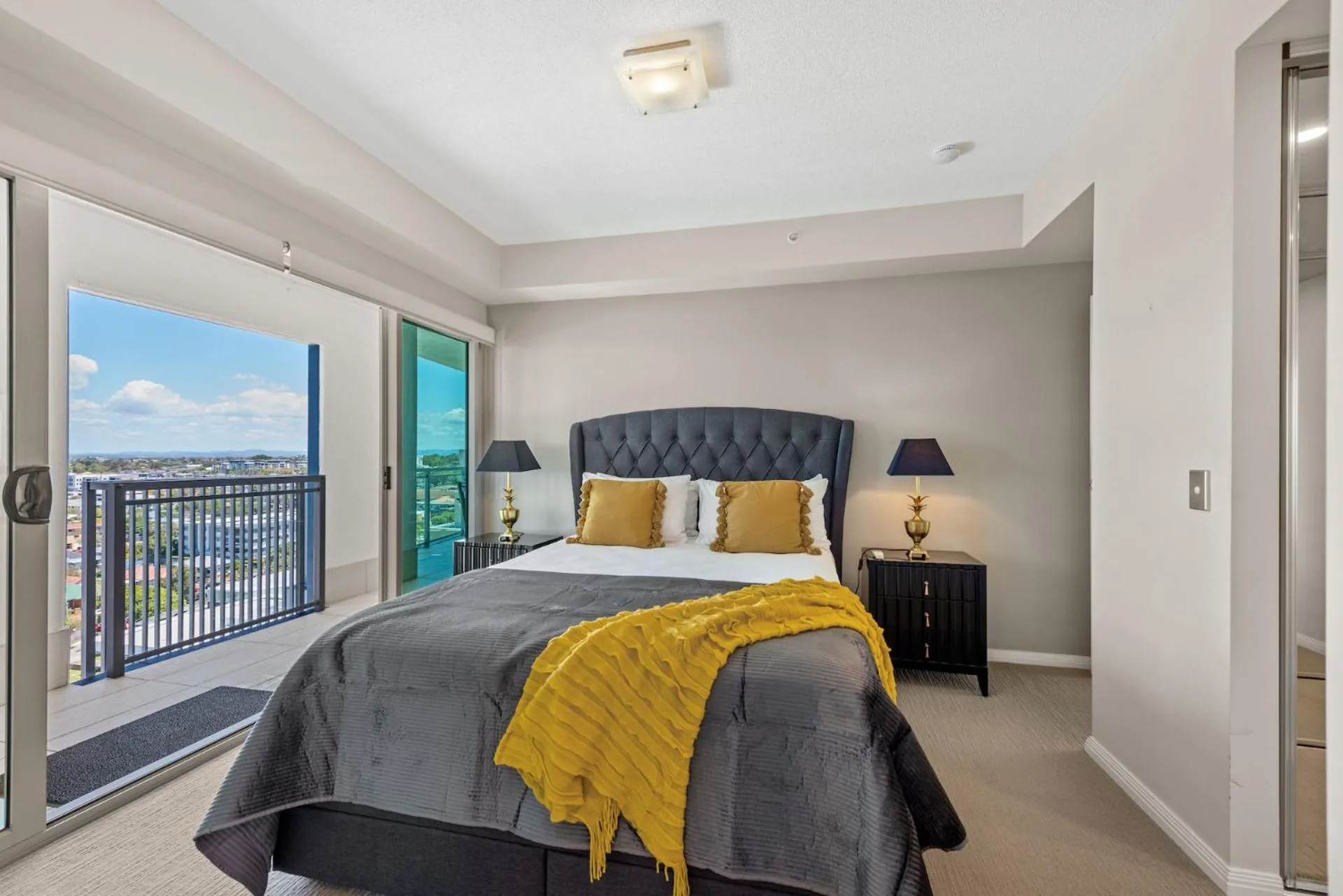 Bedroom, Bed in Proximity Waterfront Apartments