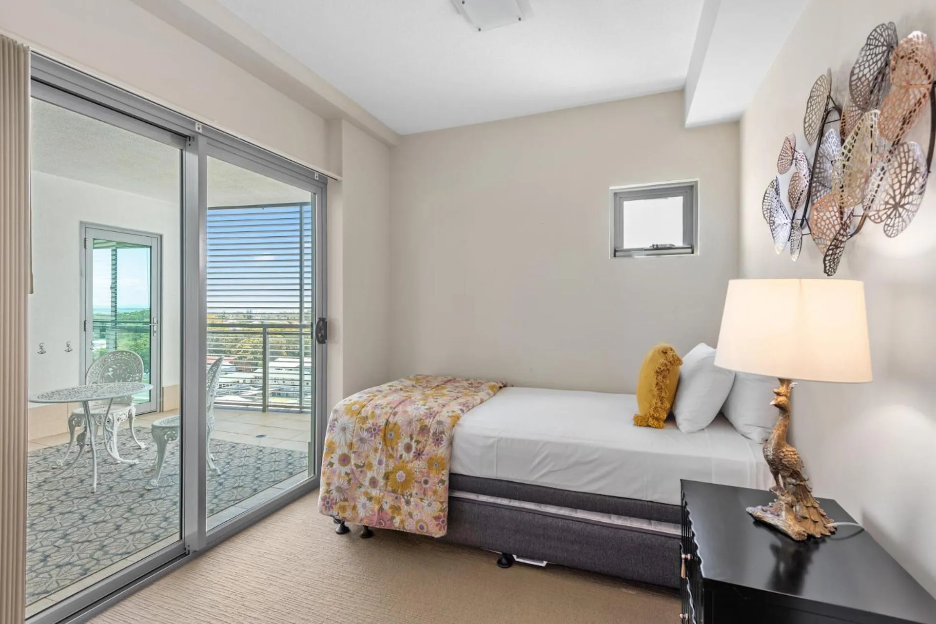 Bedroom, Bed in Proximity Waterfront Apartments