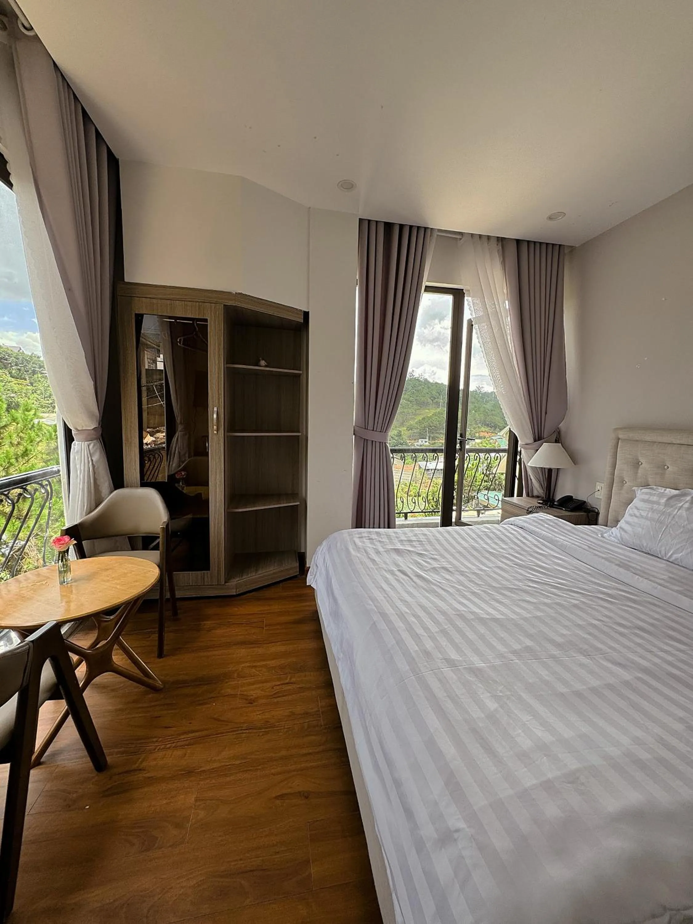 Bedroom, Bed in Amia Dalat