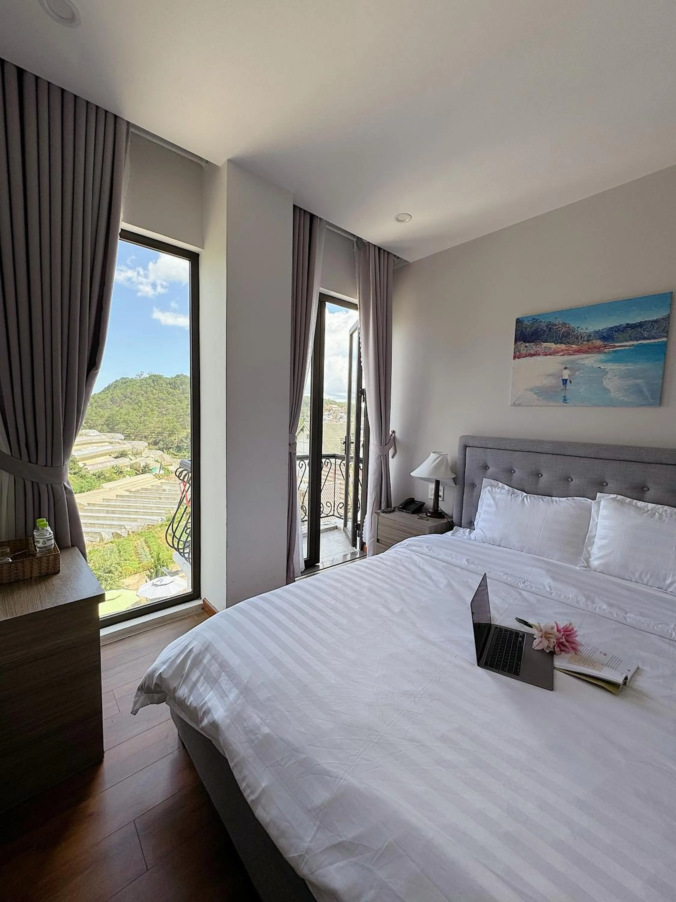 View (from property/room), Bed in Amia Dalat