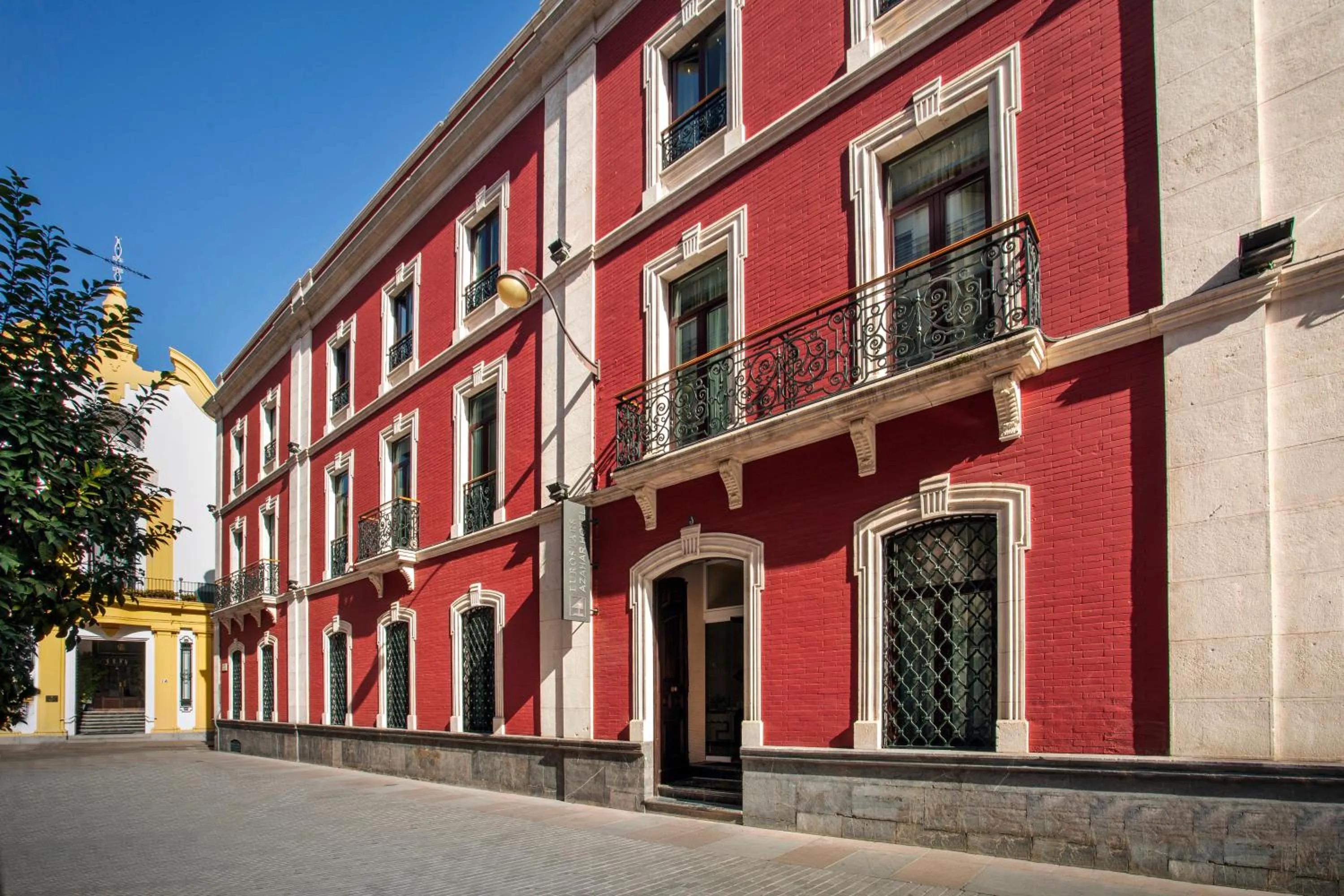 Facade/entrance in Eurostars Azahar