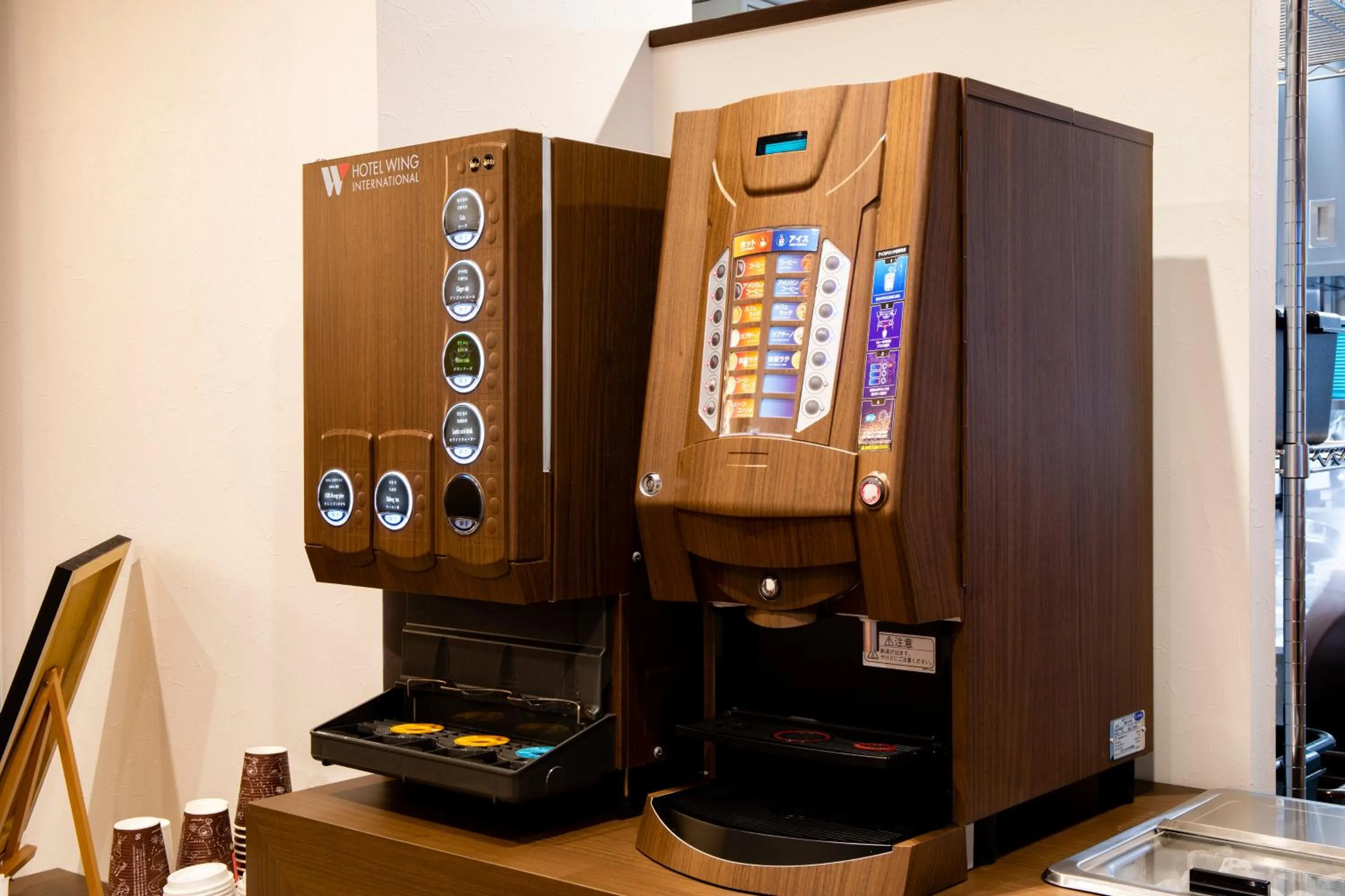 Restaurant/places to eat in Hotel Wing International Tokyo Akabane