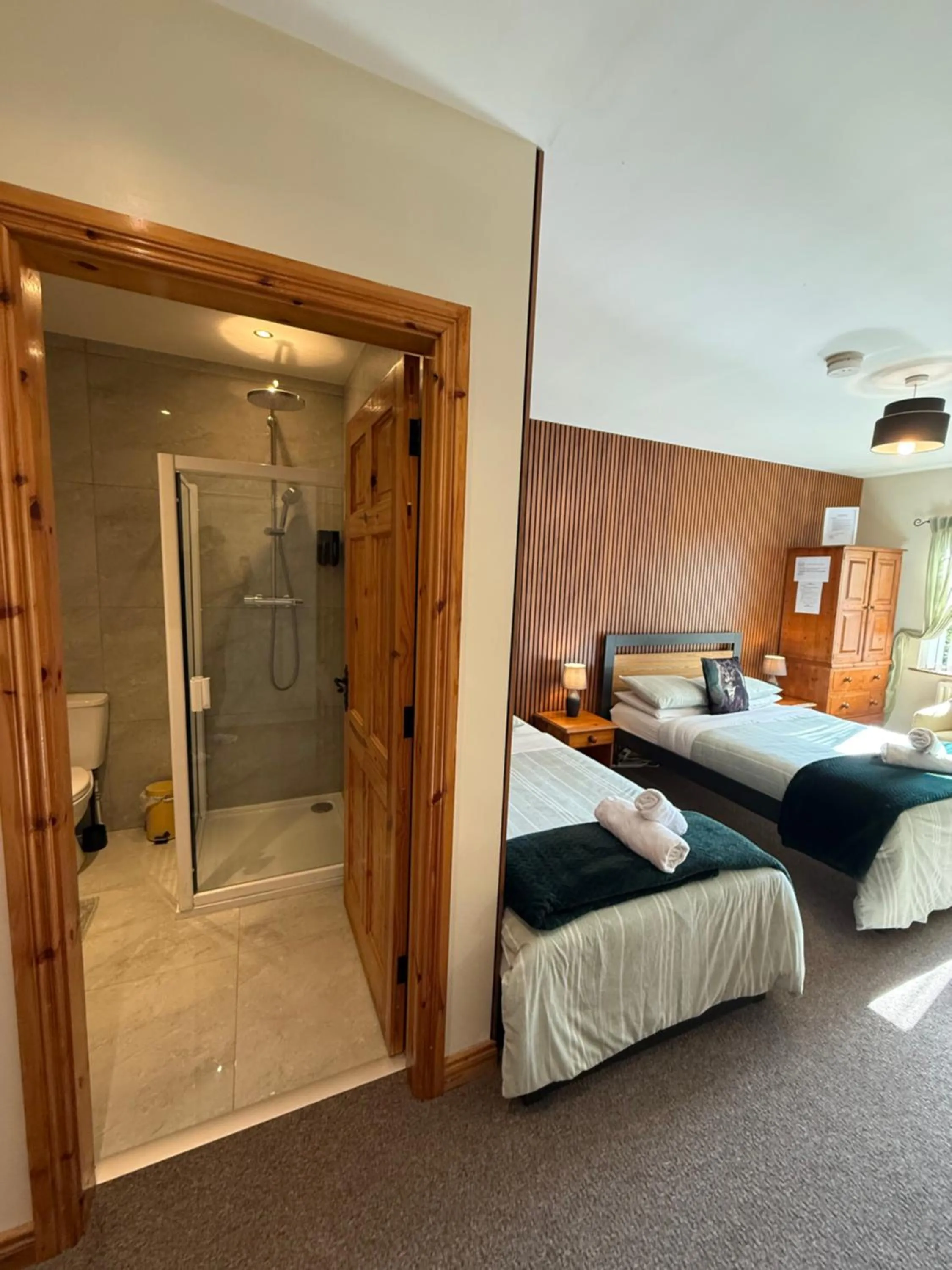 Photo of the whole room, Bed in Ashfield Bed & Breakfast