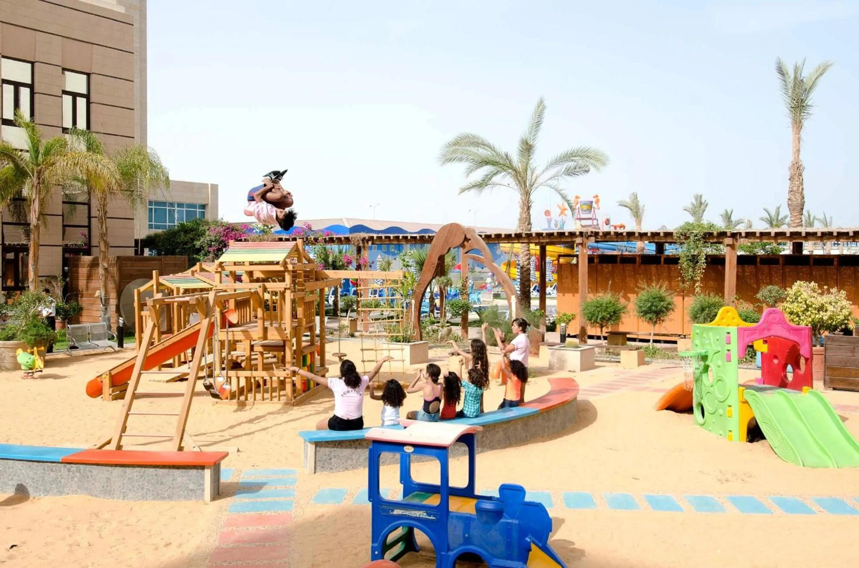 Day in Swiss Inn Teda Hotel & Aqua Park