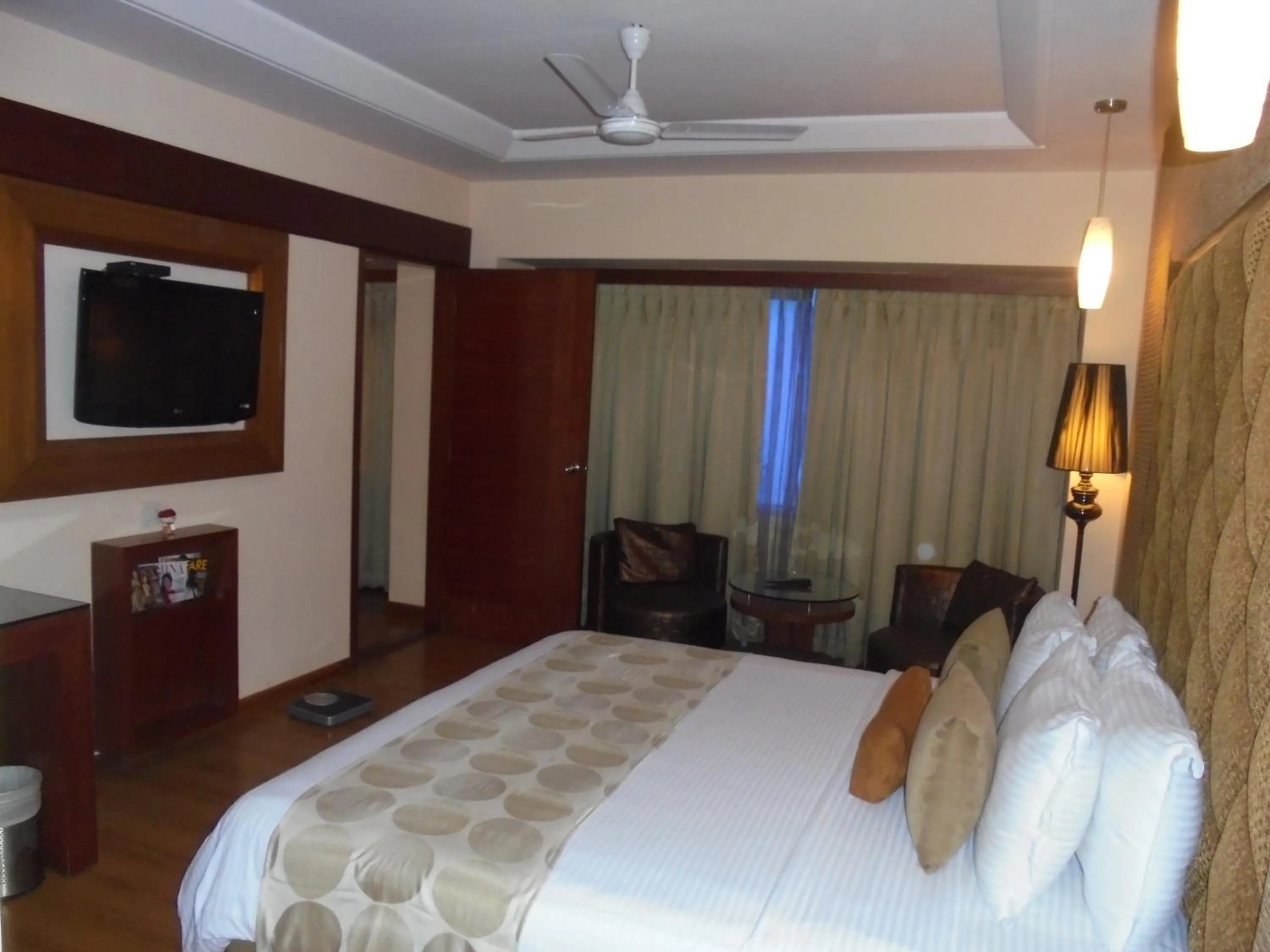 Bed in Lords Plaza Ankleshwar