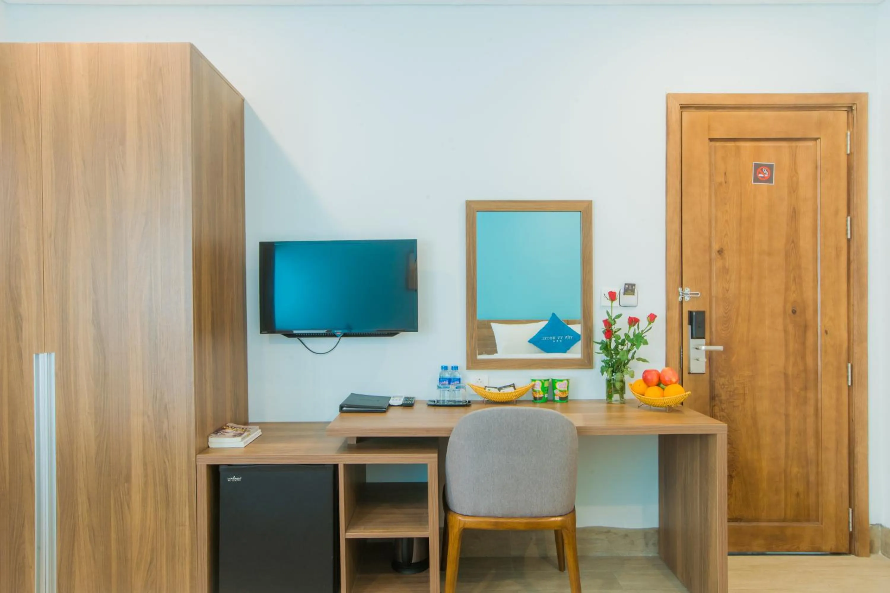 Coffee/tea facilities in Yen Vy Hotel and Apartment