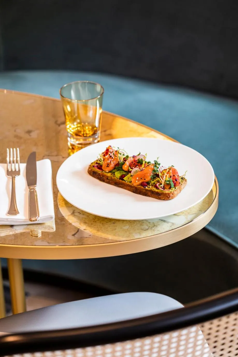 Restaurant/places to eat in Grand Powers Hotel