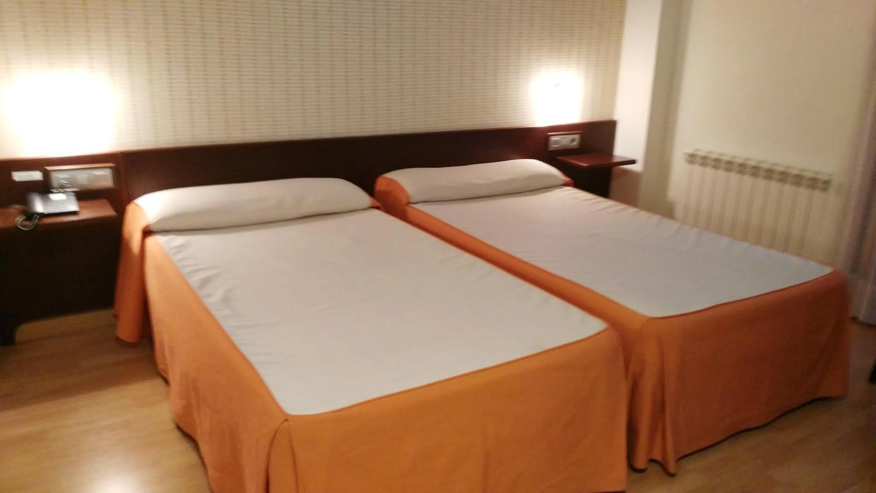 Bed in Hotel Alfageme