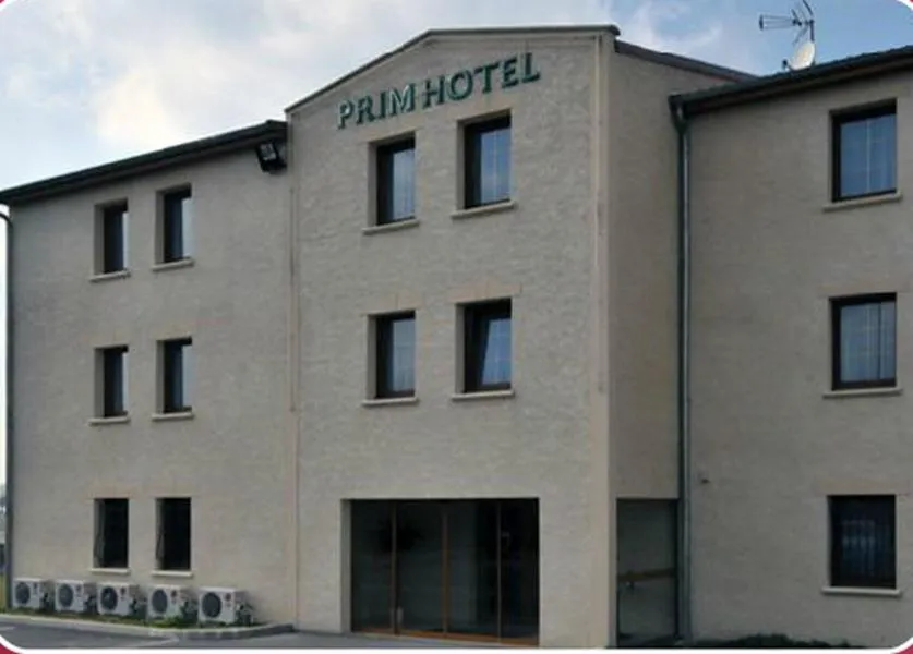 Property building in Prim Hotel Reims nord