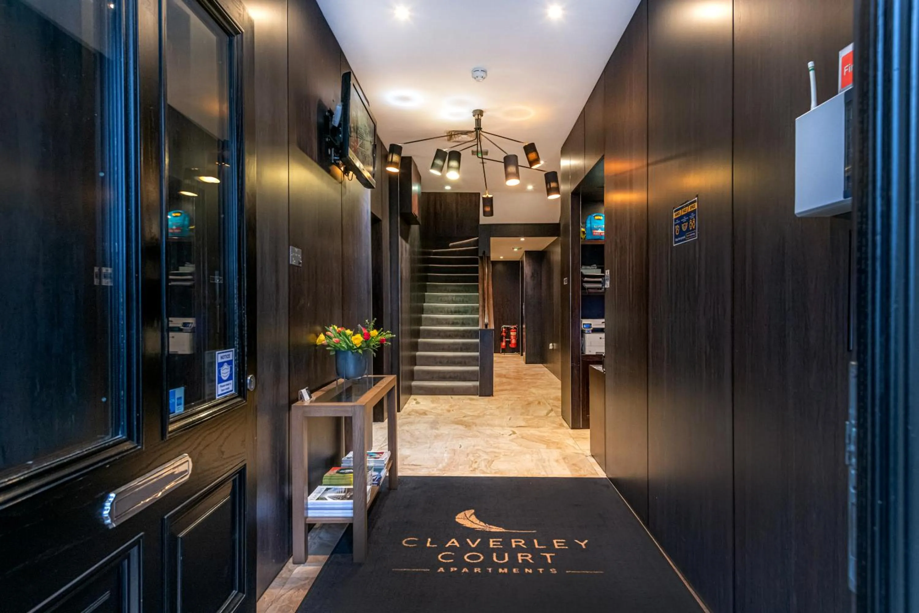Lobby or reception in Claverley Court Apartments Knightsbridge