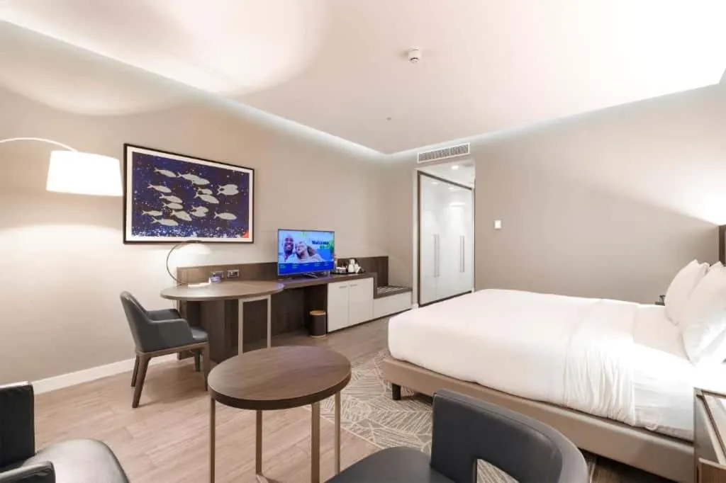 Bed in Doubletree By Hilton Pointe-Noire City Centre