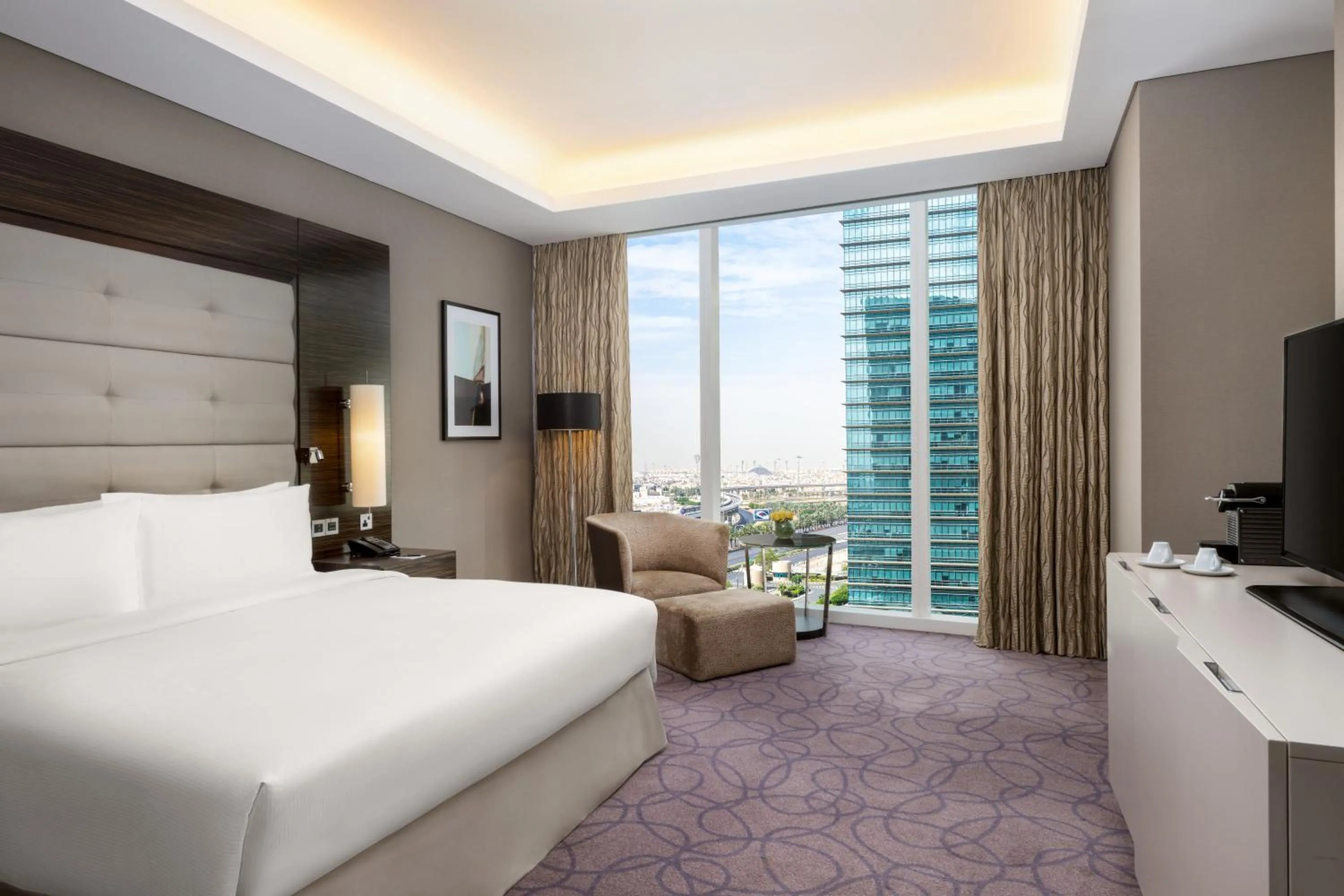 Bedroom, Bed in Hilton Riyadh Hotel & Residences
