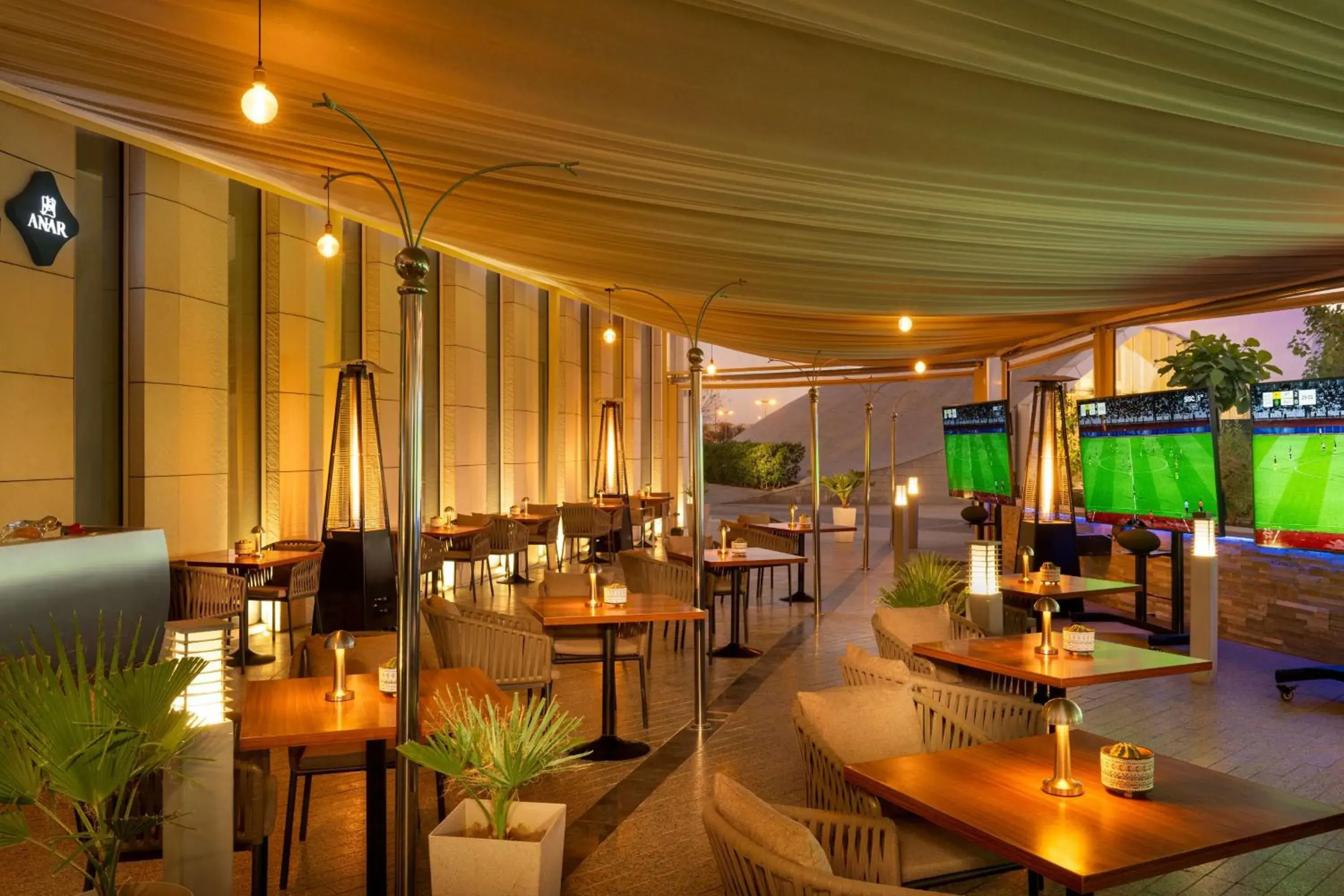 Restaurant/places to eat in Hilton Riyadh Hotel & Residences Restaurant/places to eat in Hilton Riyadh Hotel & Residences