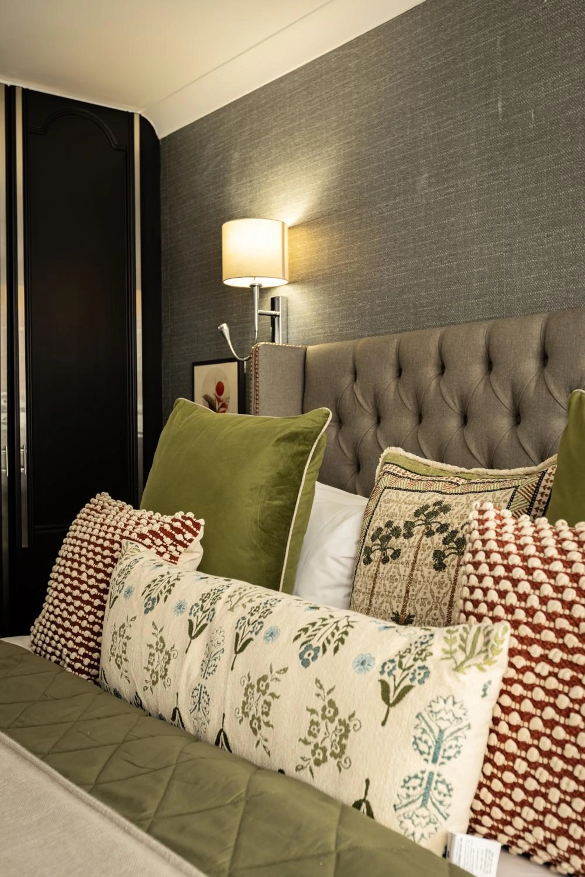 Bed in Mayfair House