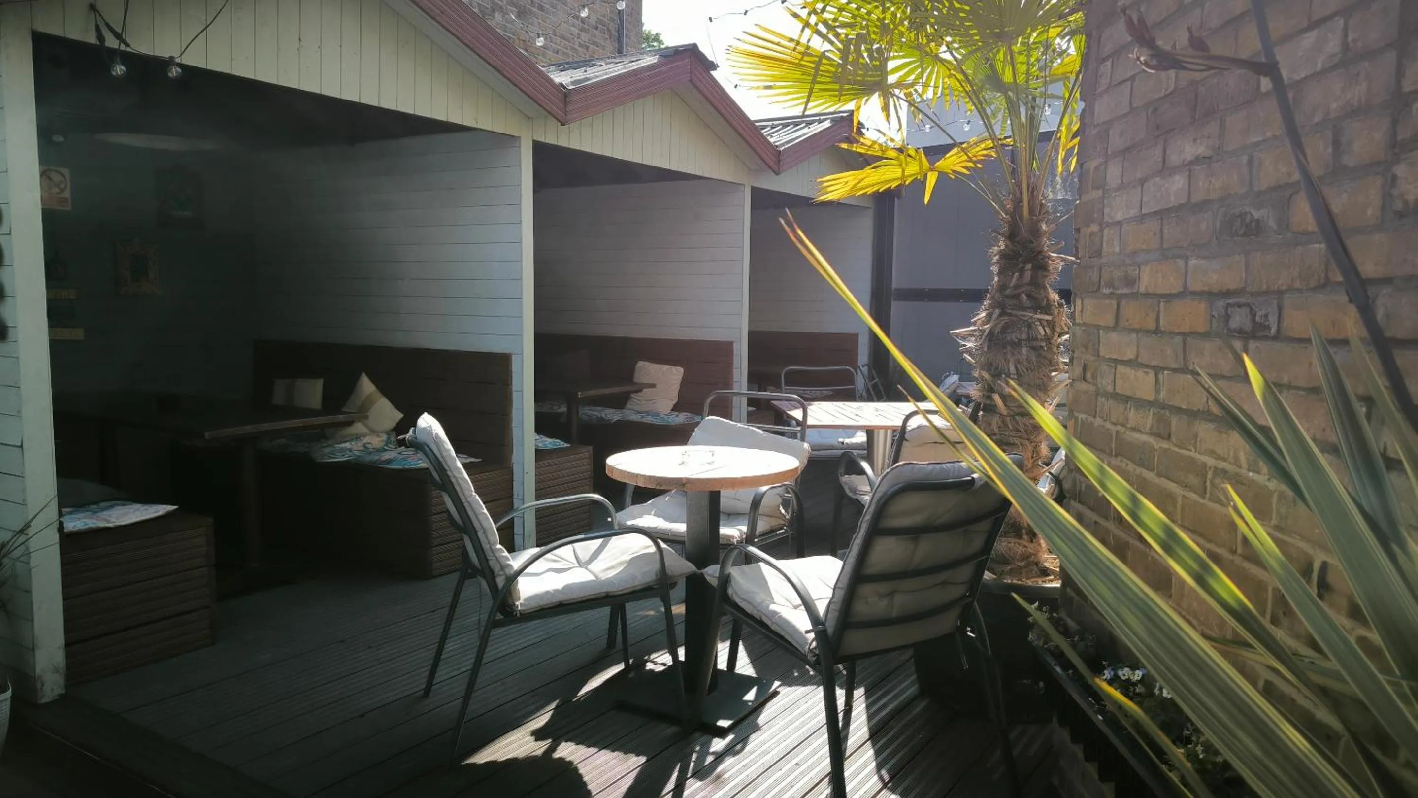 Restaurant/places to eat in OYO The Kilburn Arms