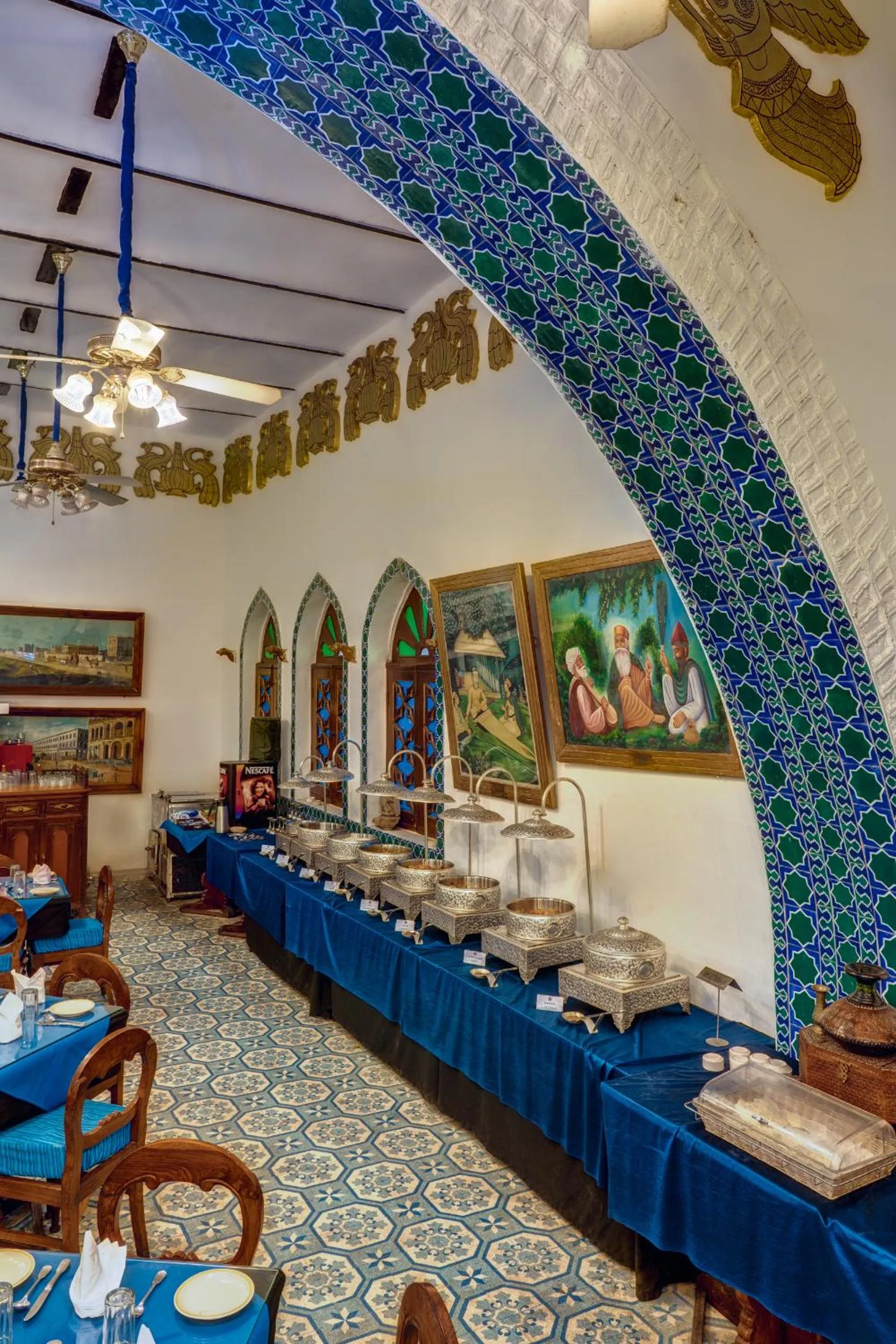 Restaurant/places to eat in Bundelkhand Riverside