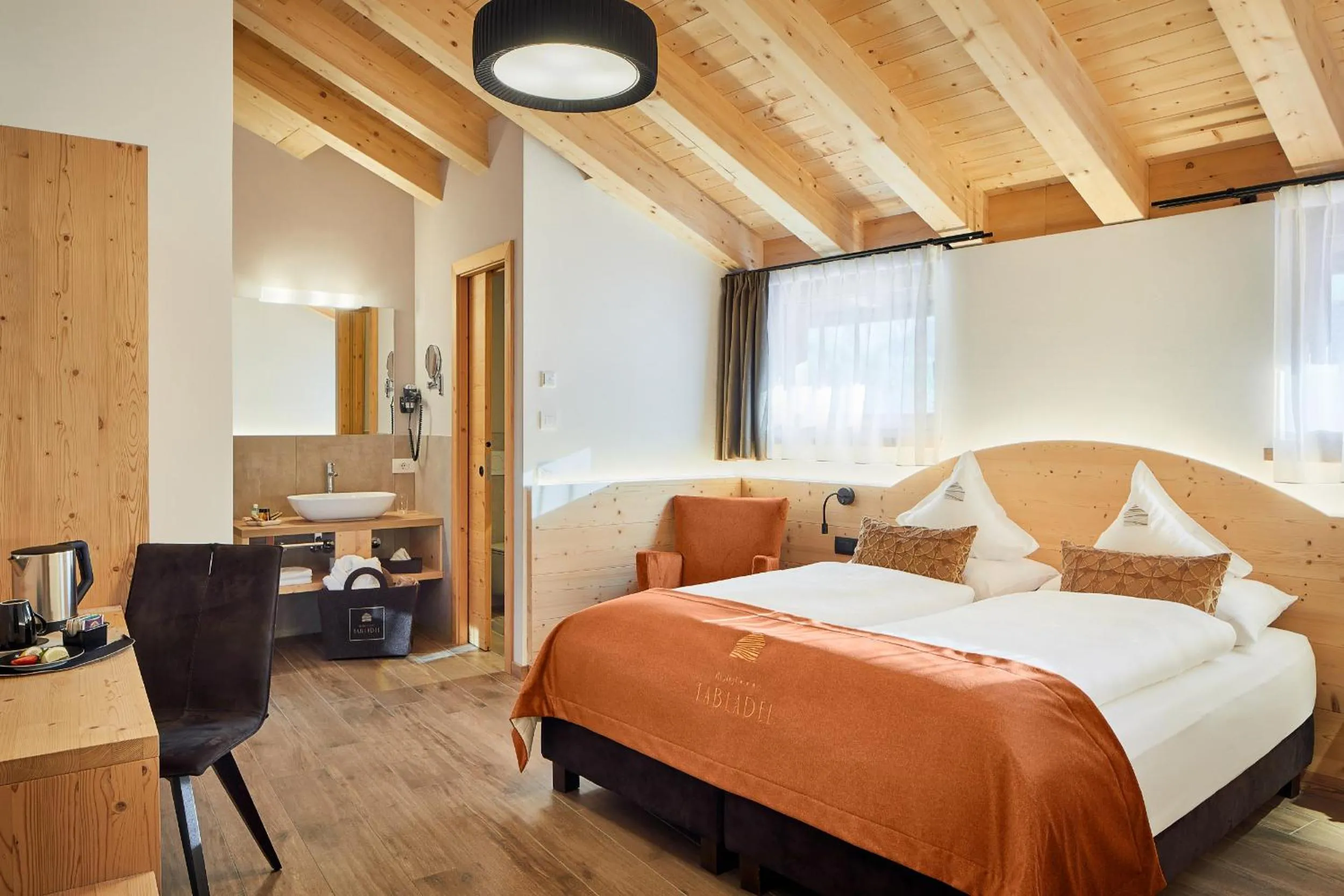 Photo of the whole room, Bed in Hotel Tabladel