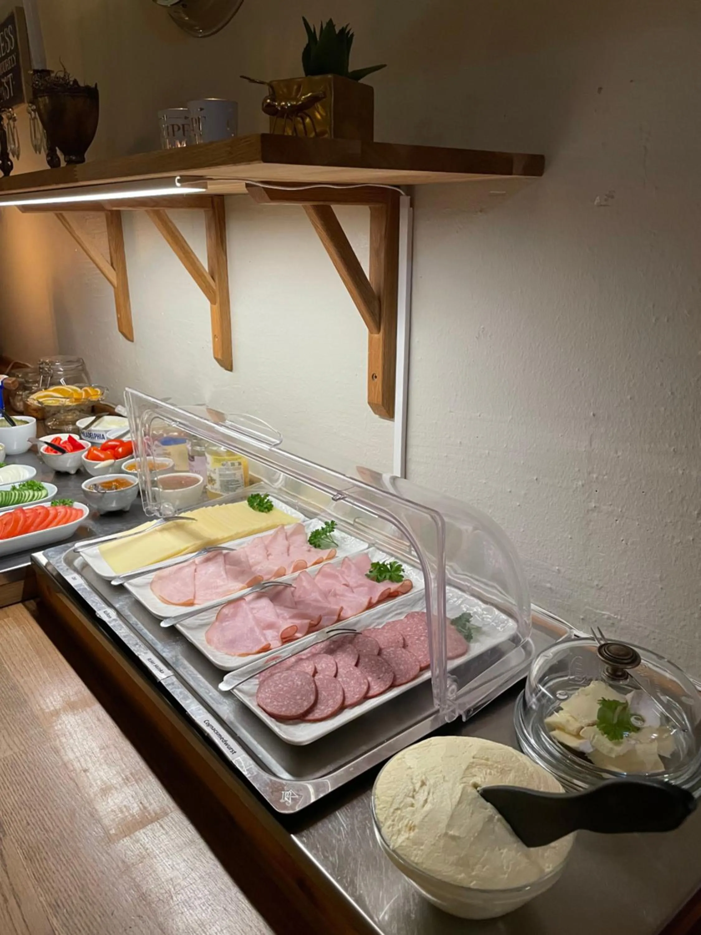 Buffet breakfast in Hotell Briggen i Åhus