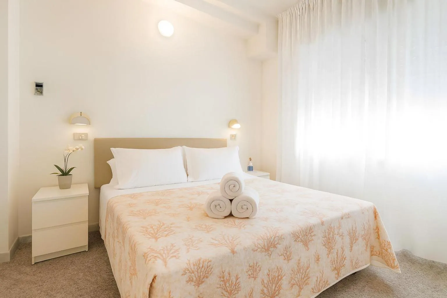 Bed in Hotel Angela