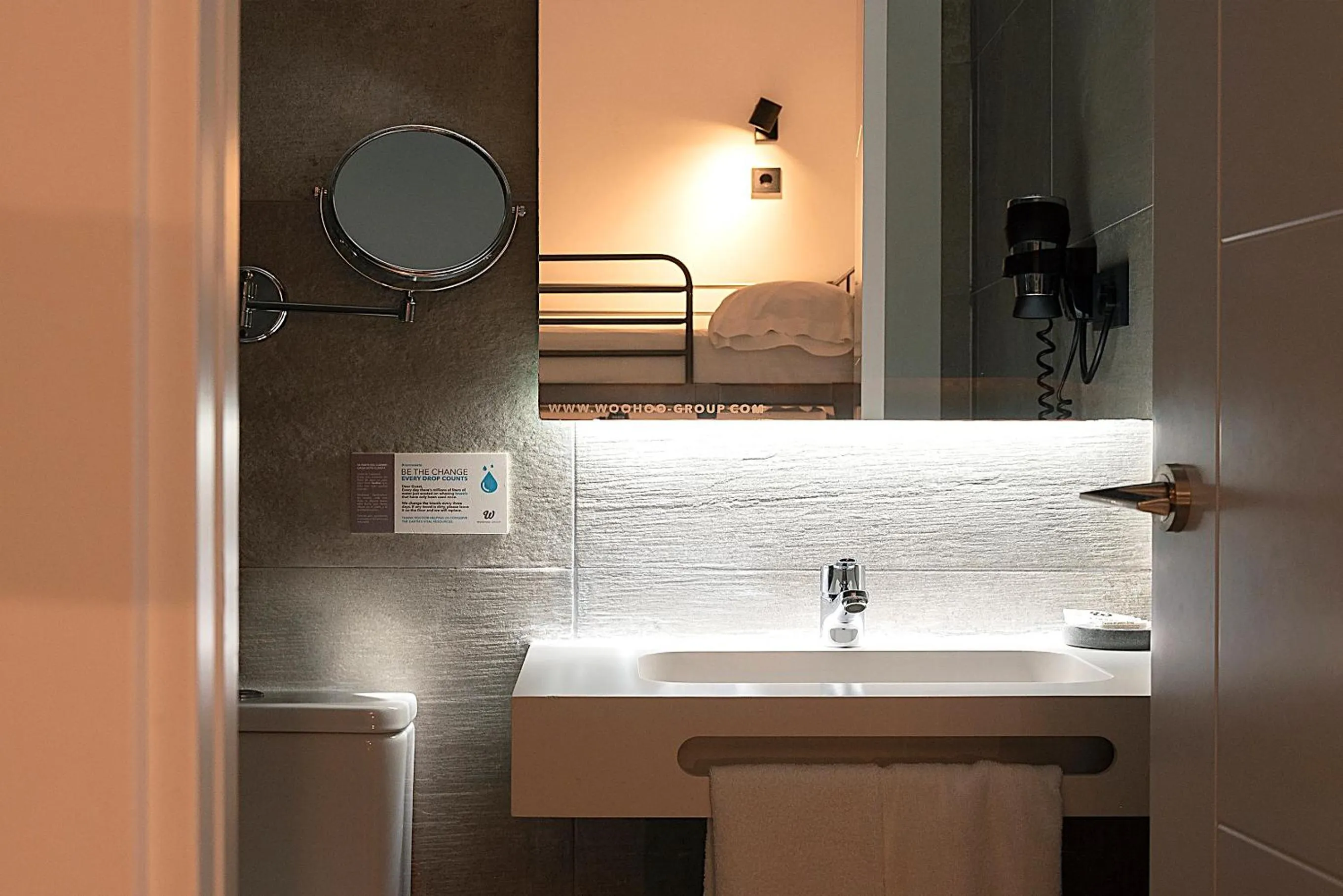 Bathroom in Woohoo Rooms Chueca