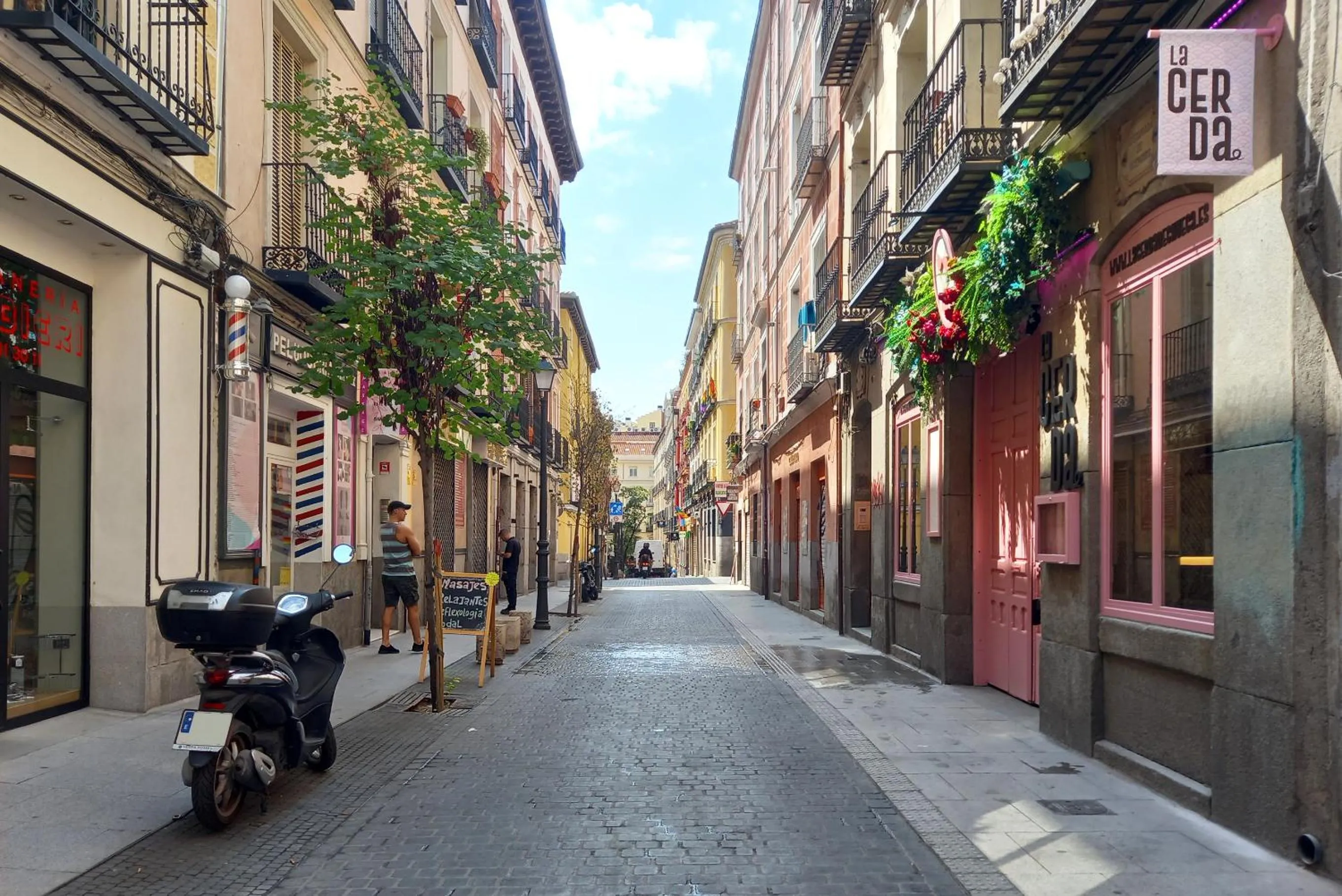 Street view in Woohoo Rooms Chueca