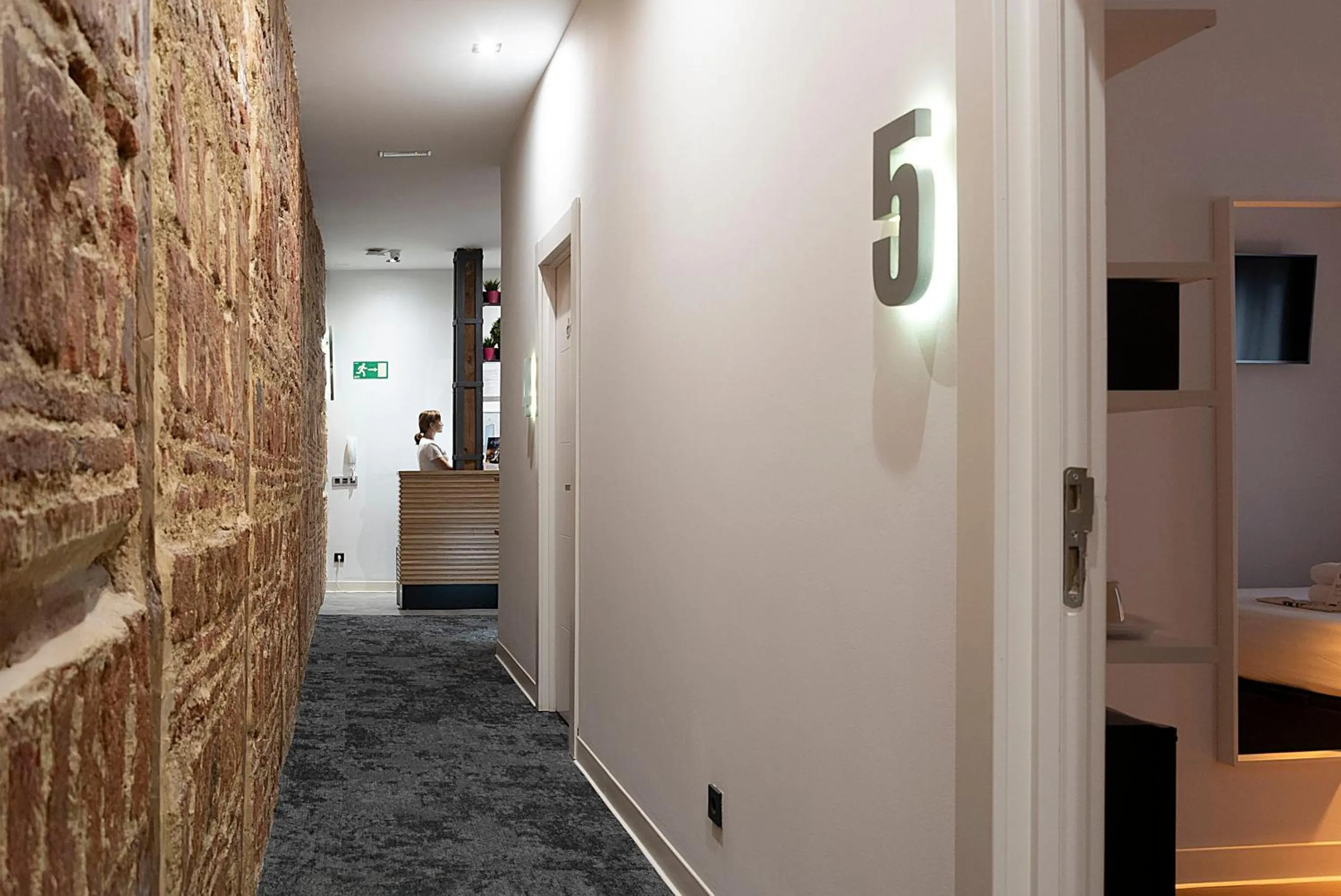 Lobby or reception in Woohoo Rooms Chueca