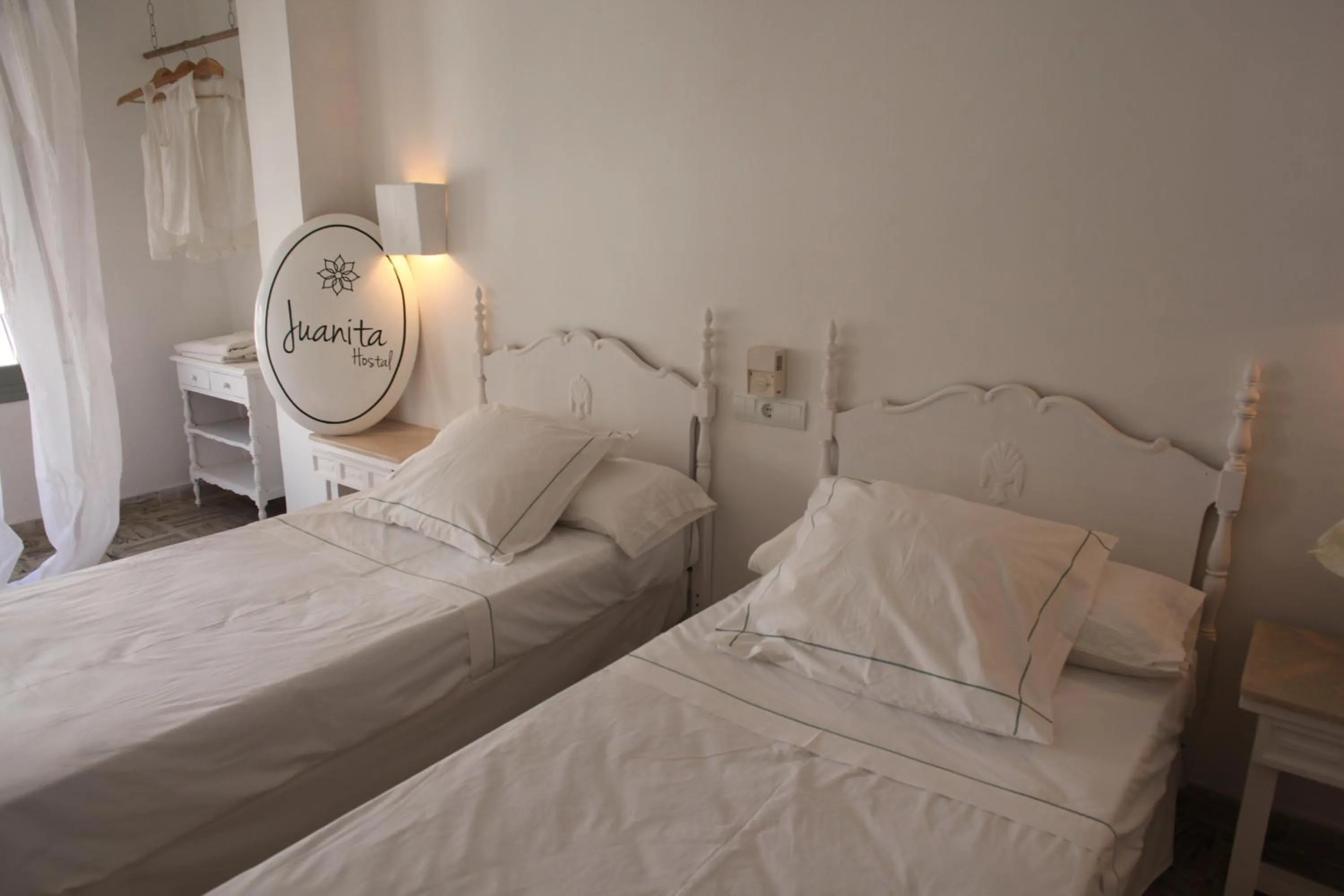 Bed in Juanita Hostal