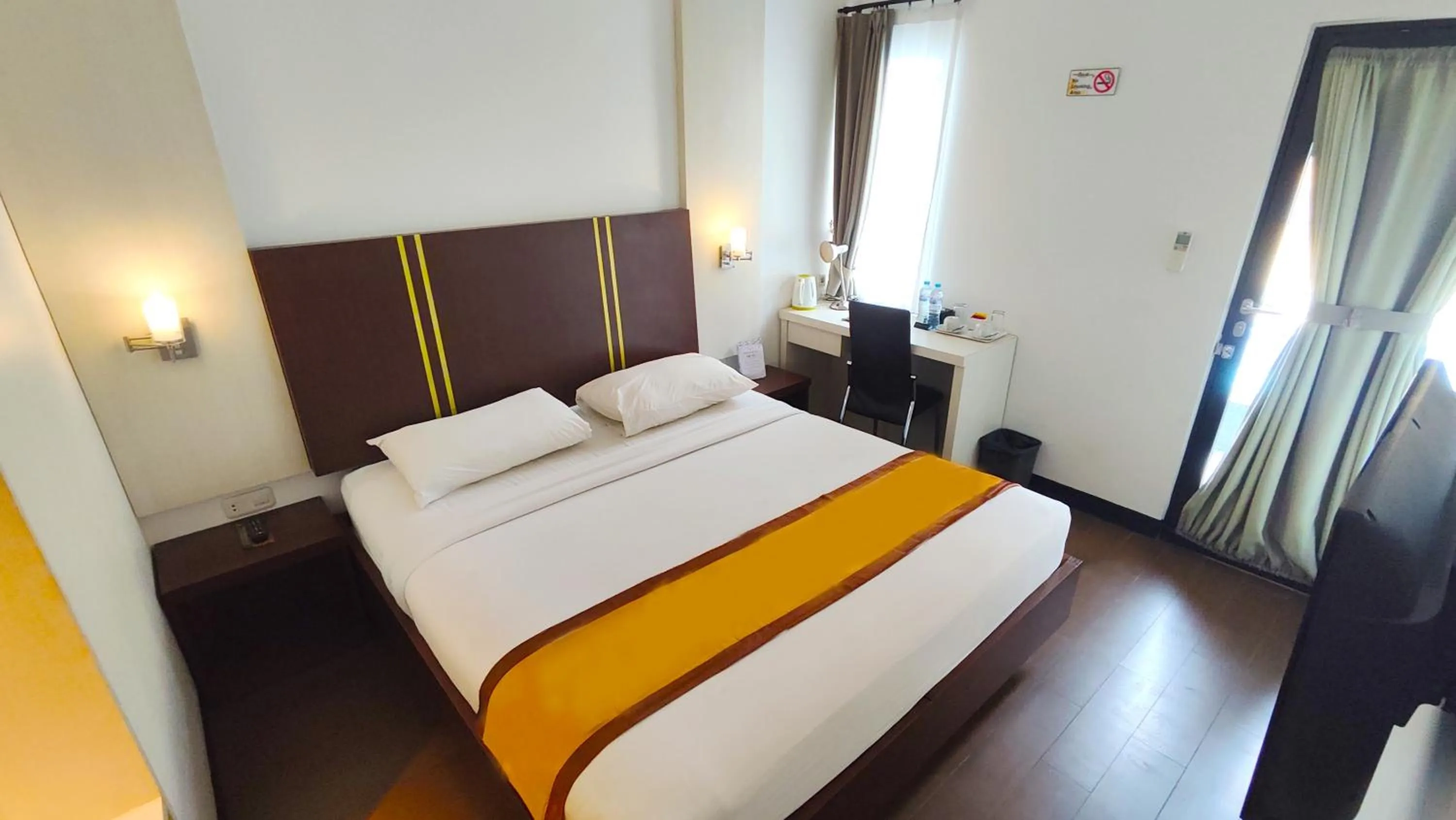 Bed in Odaita Hotel Pamekasan Madura