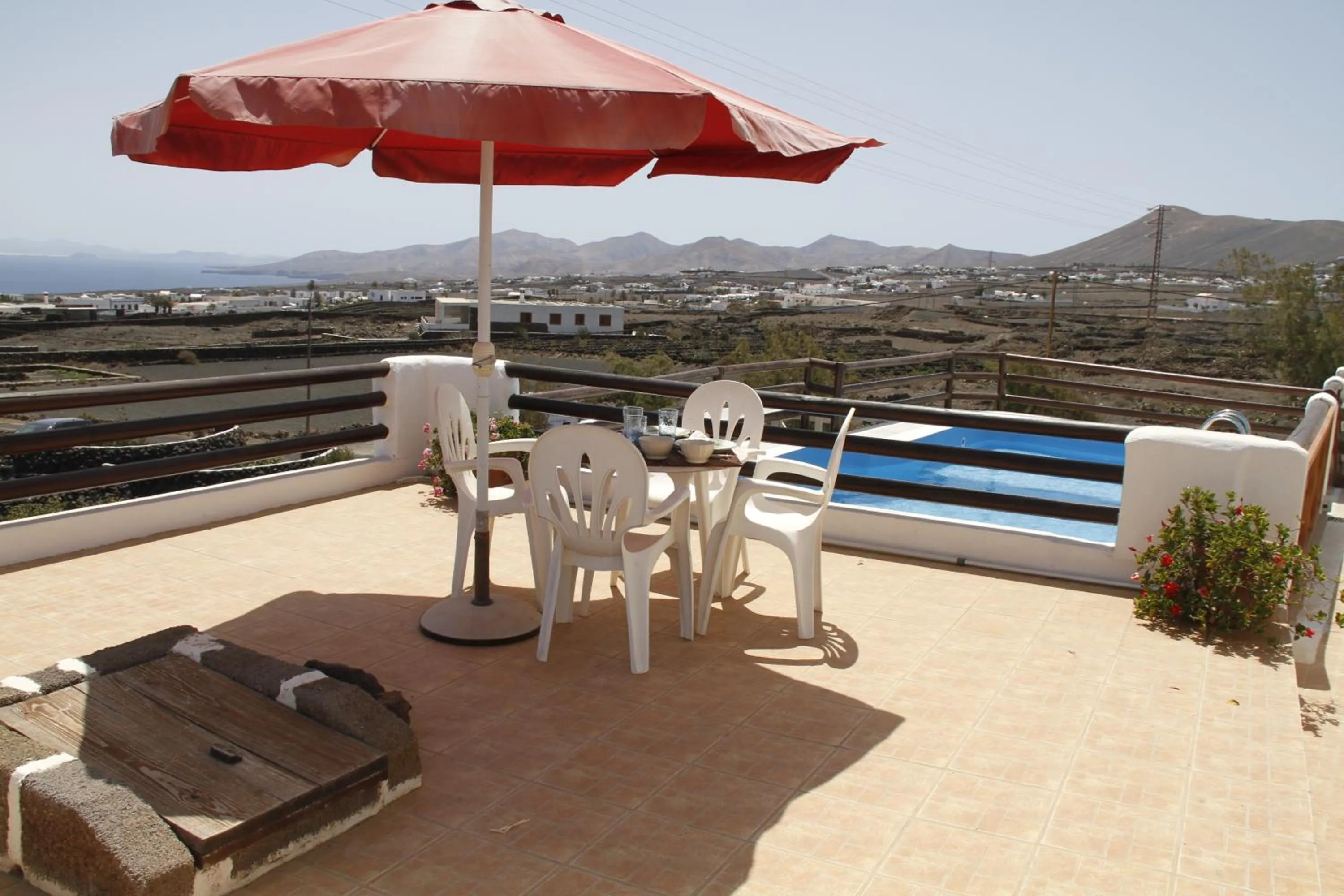 Pool view in Villas Macher