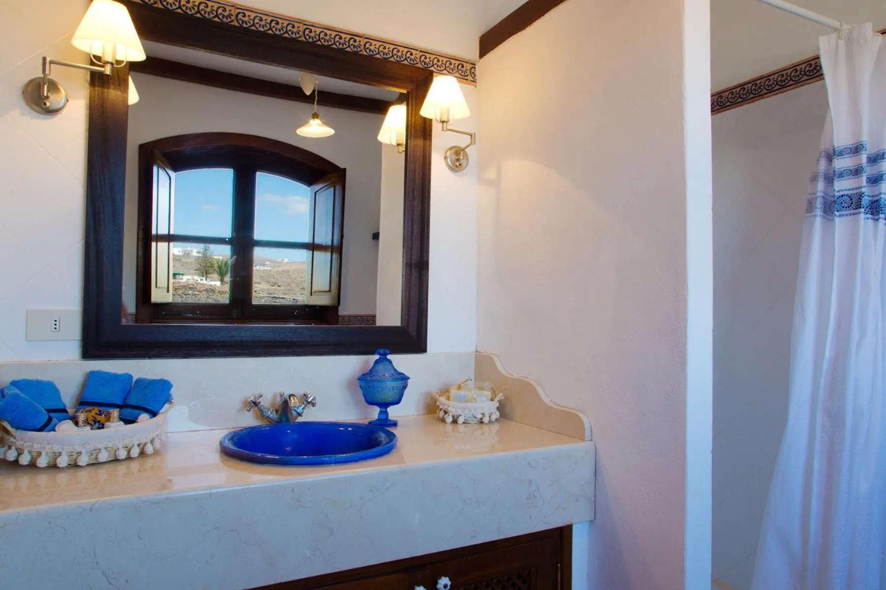 Toilet in Villas Macher
