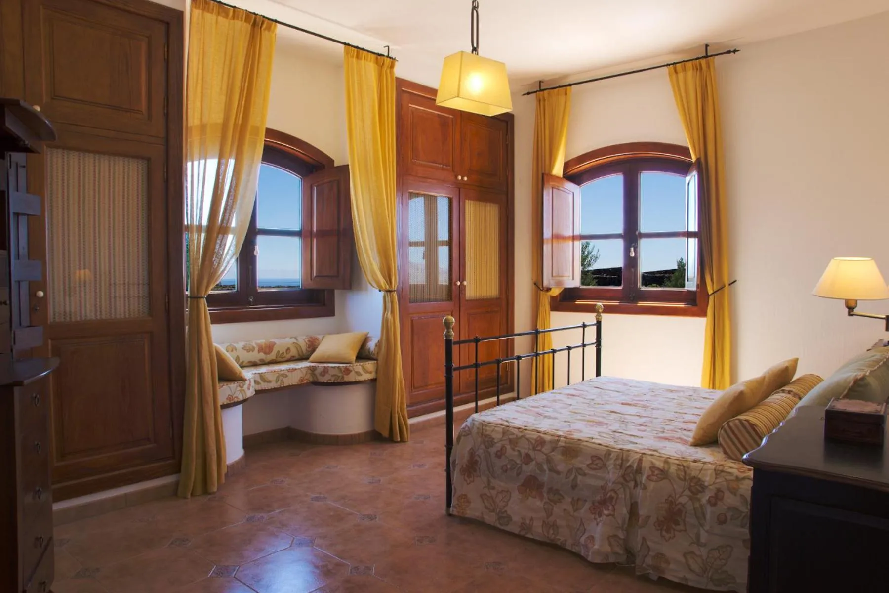 Photo of the whole room, Bed in Villas Macher