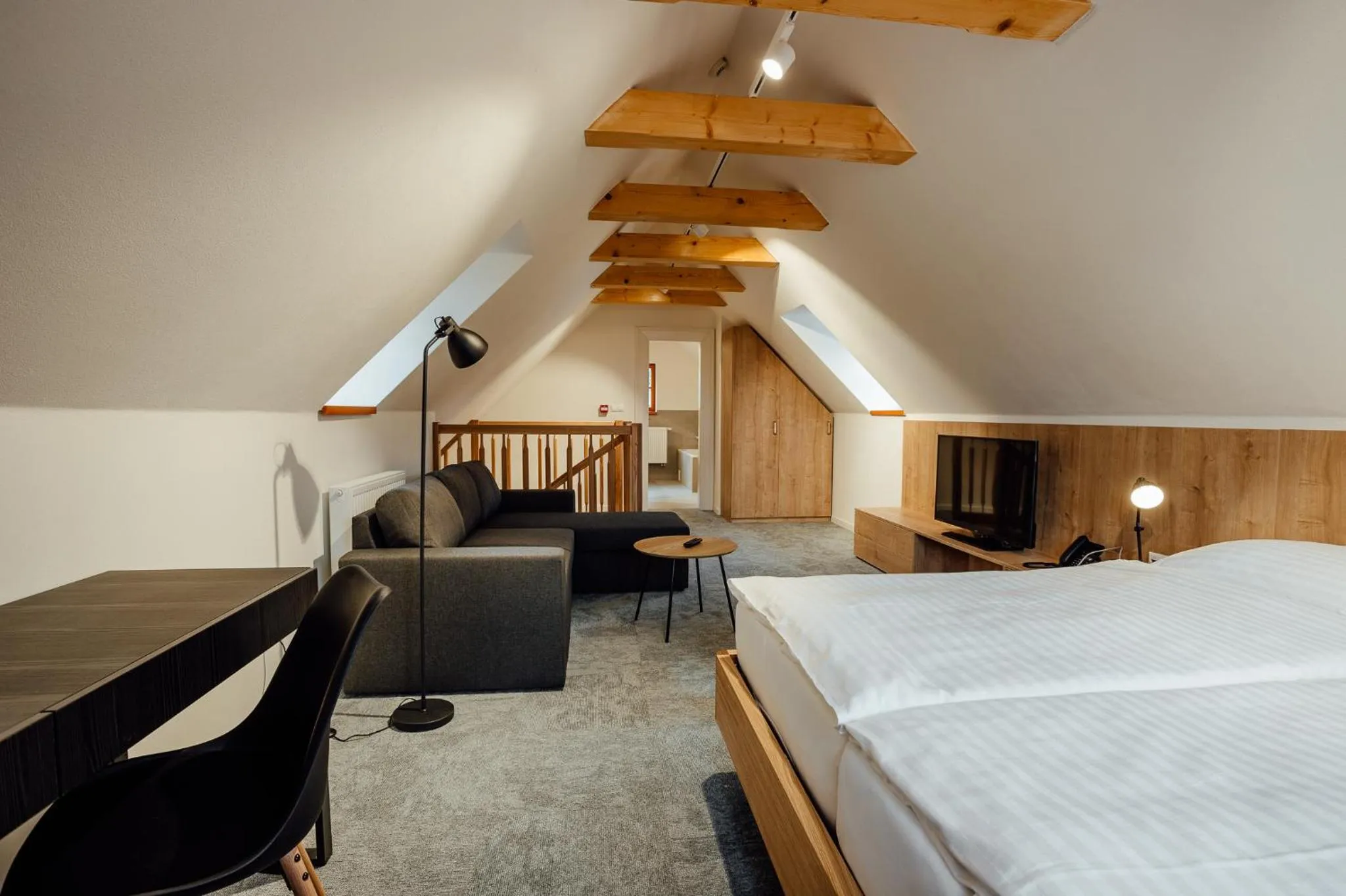 Bedroom, Bed in Resla Residence I, II, & Wellness