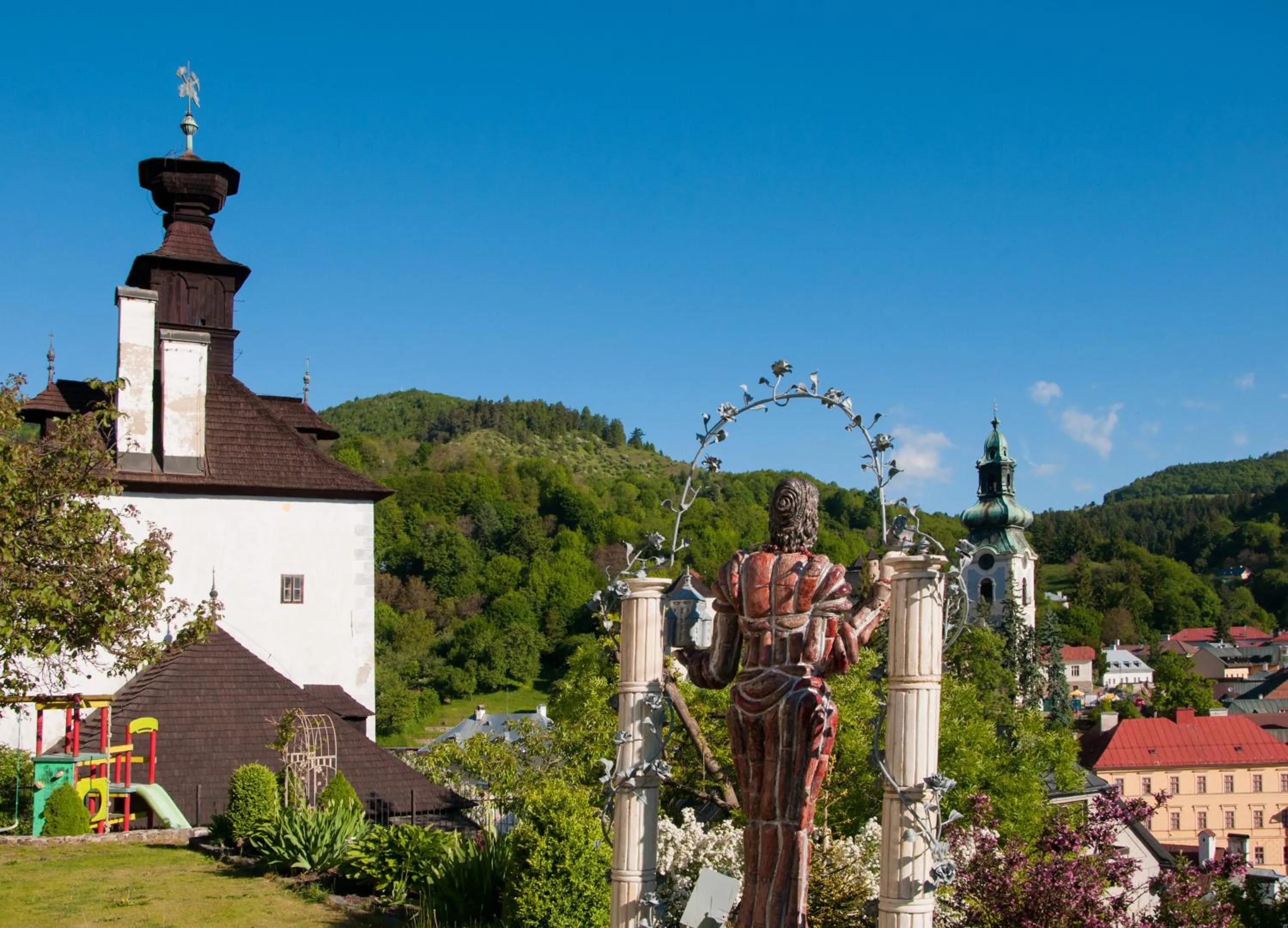 Garden in Resla Residence I, II, & Wellness