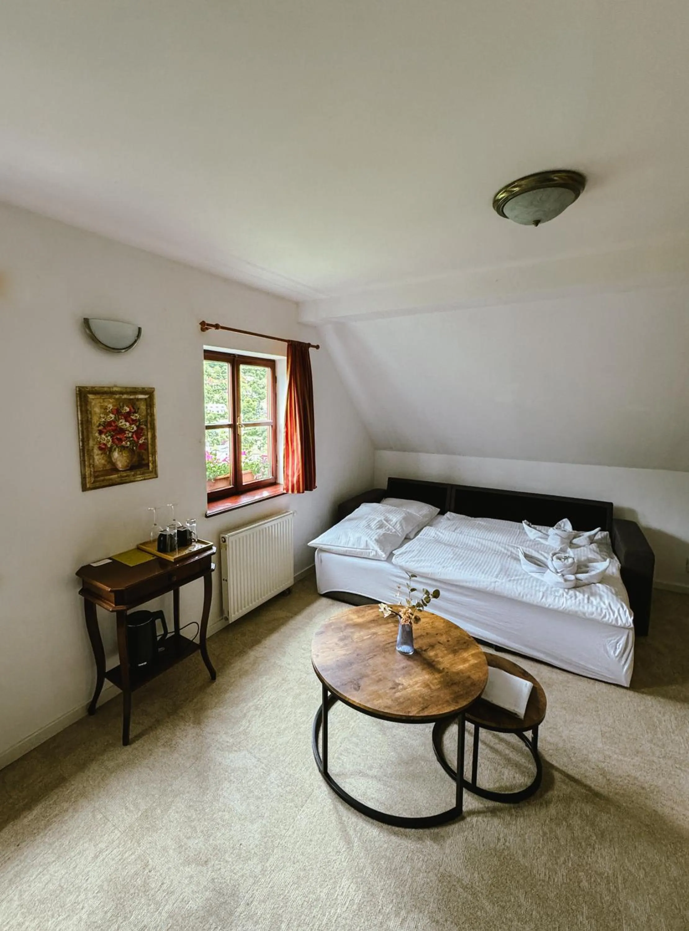 Photo of the whole room, Bed in Resla Residence I, II, & Wellness