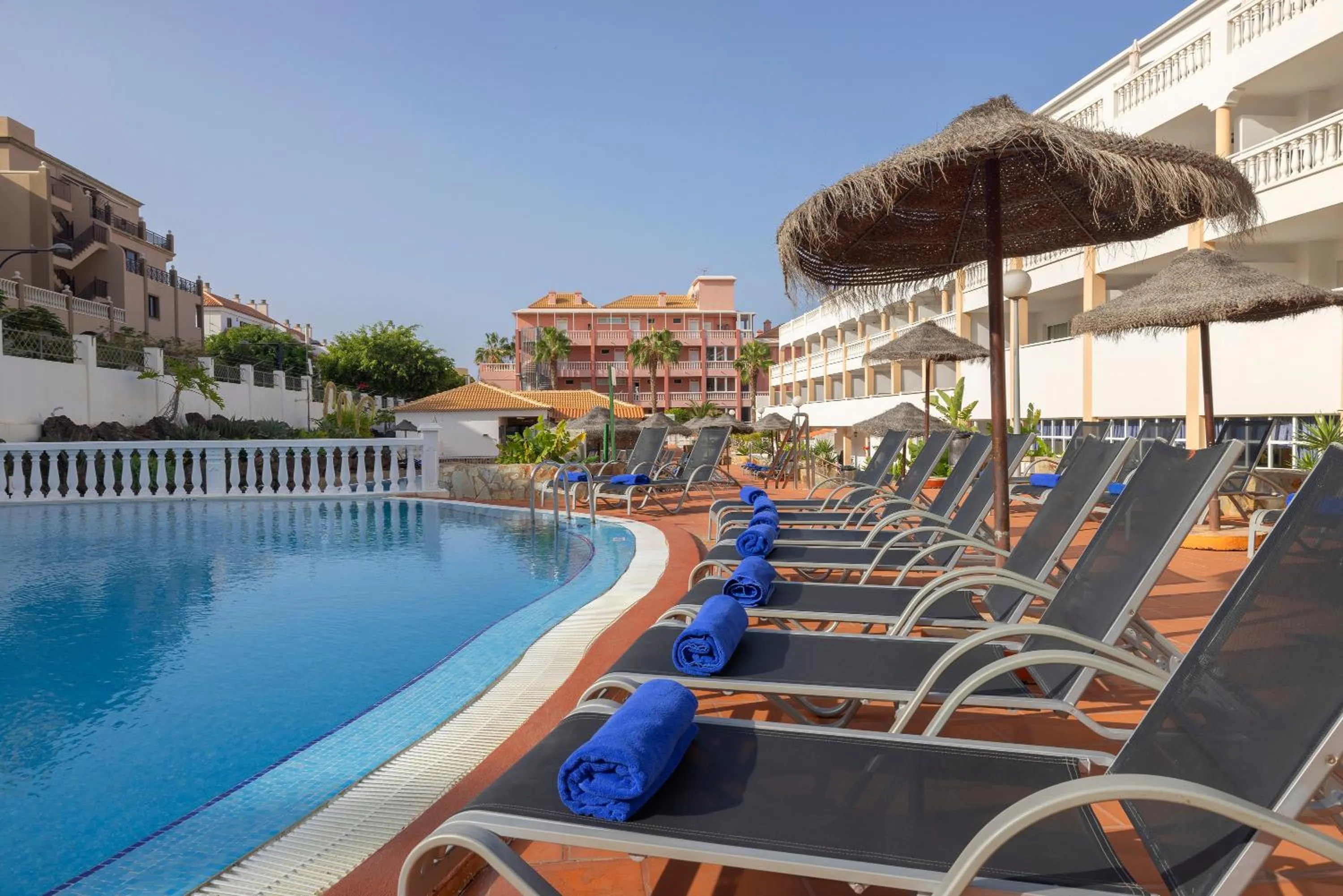 Swimming pool in whala!tenerife