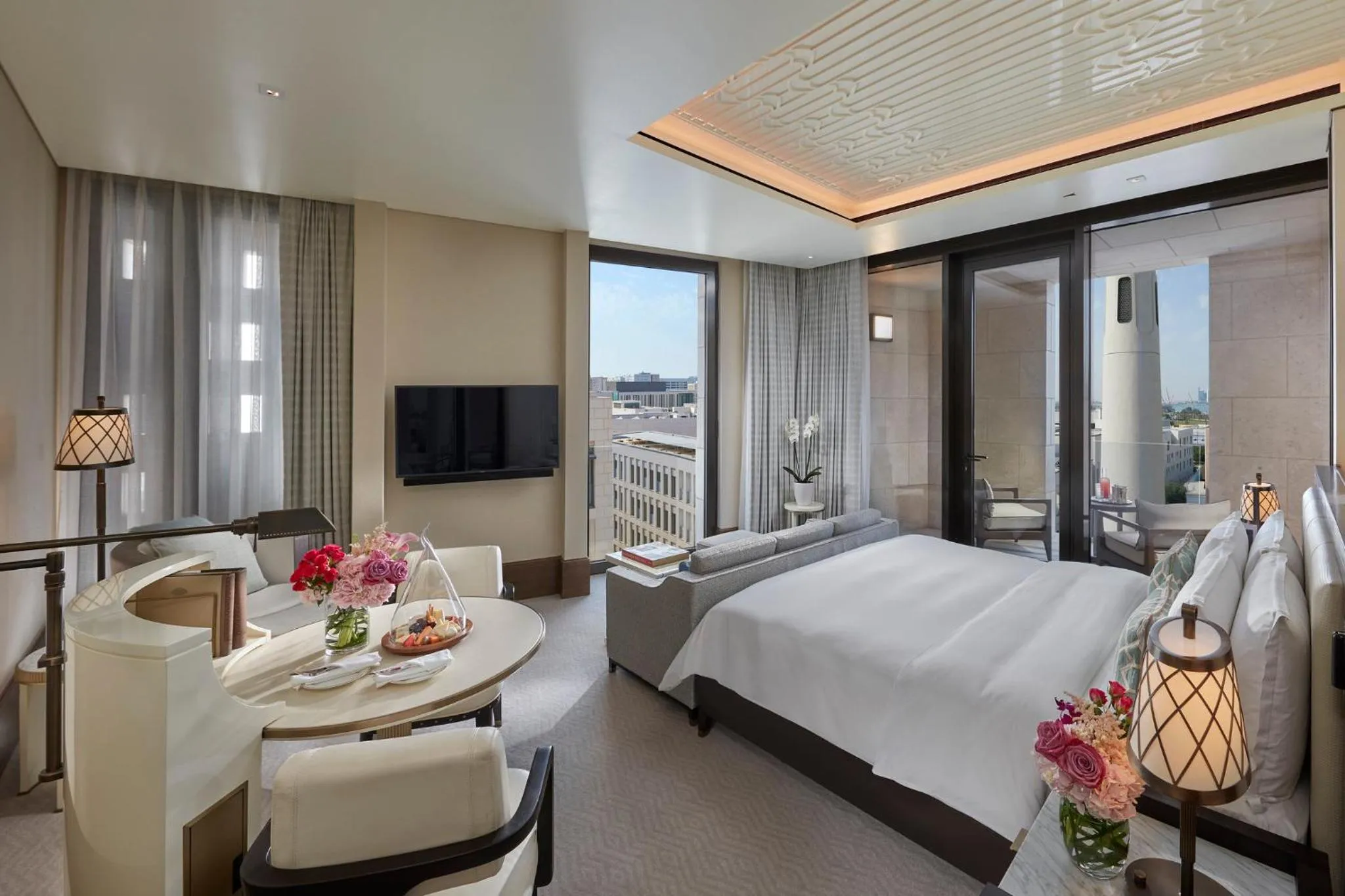 Photo of the whole room, Bed in Mandarin Oriental, Doha