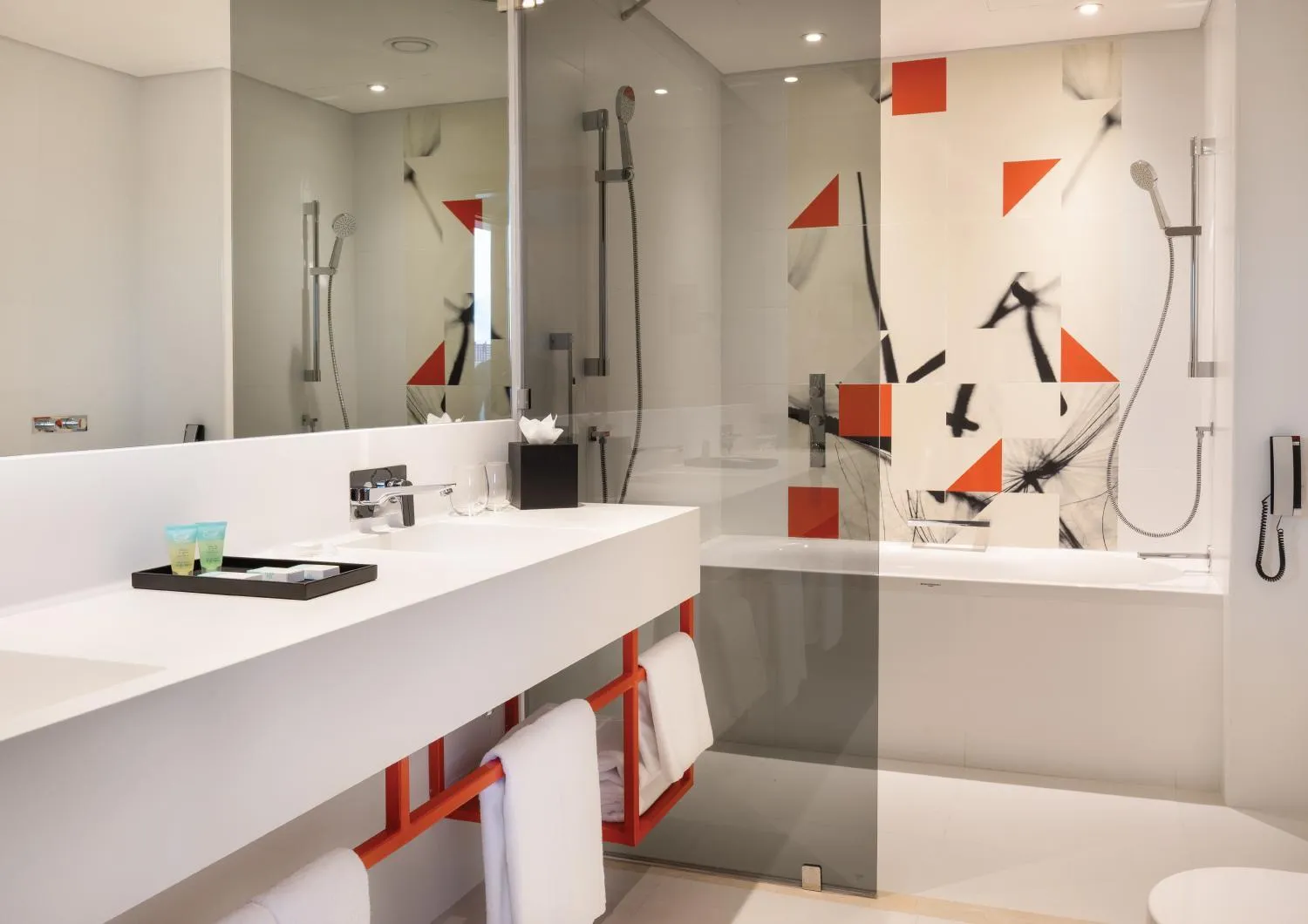 Toilet in Studio M Arabian Plaza Hotel & Hotel Apartments