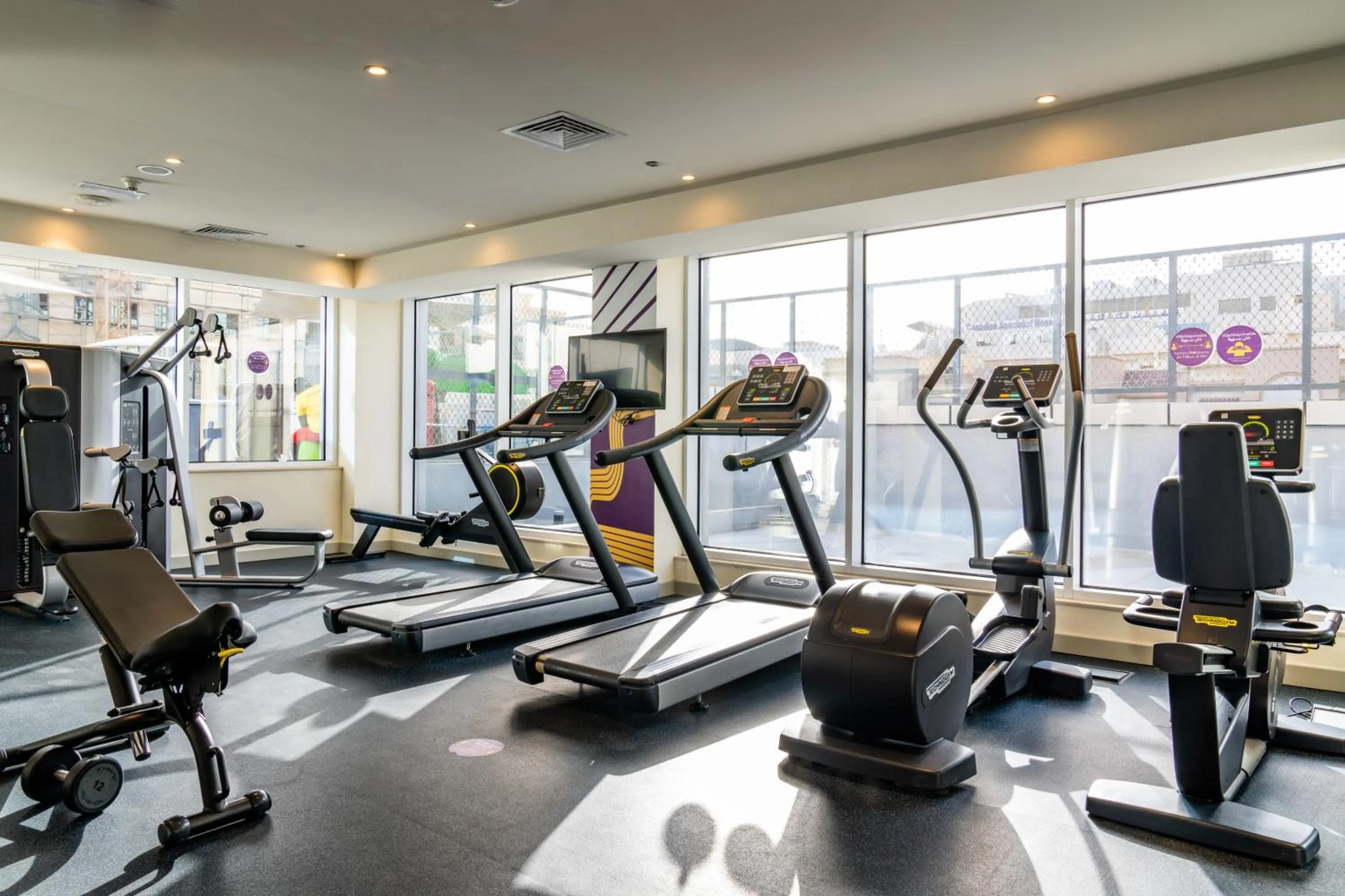 Fitness centre/facilities in Studio M Arabian Plaza Hotel & Hotel Apartments