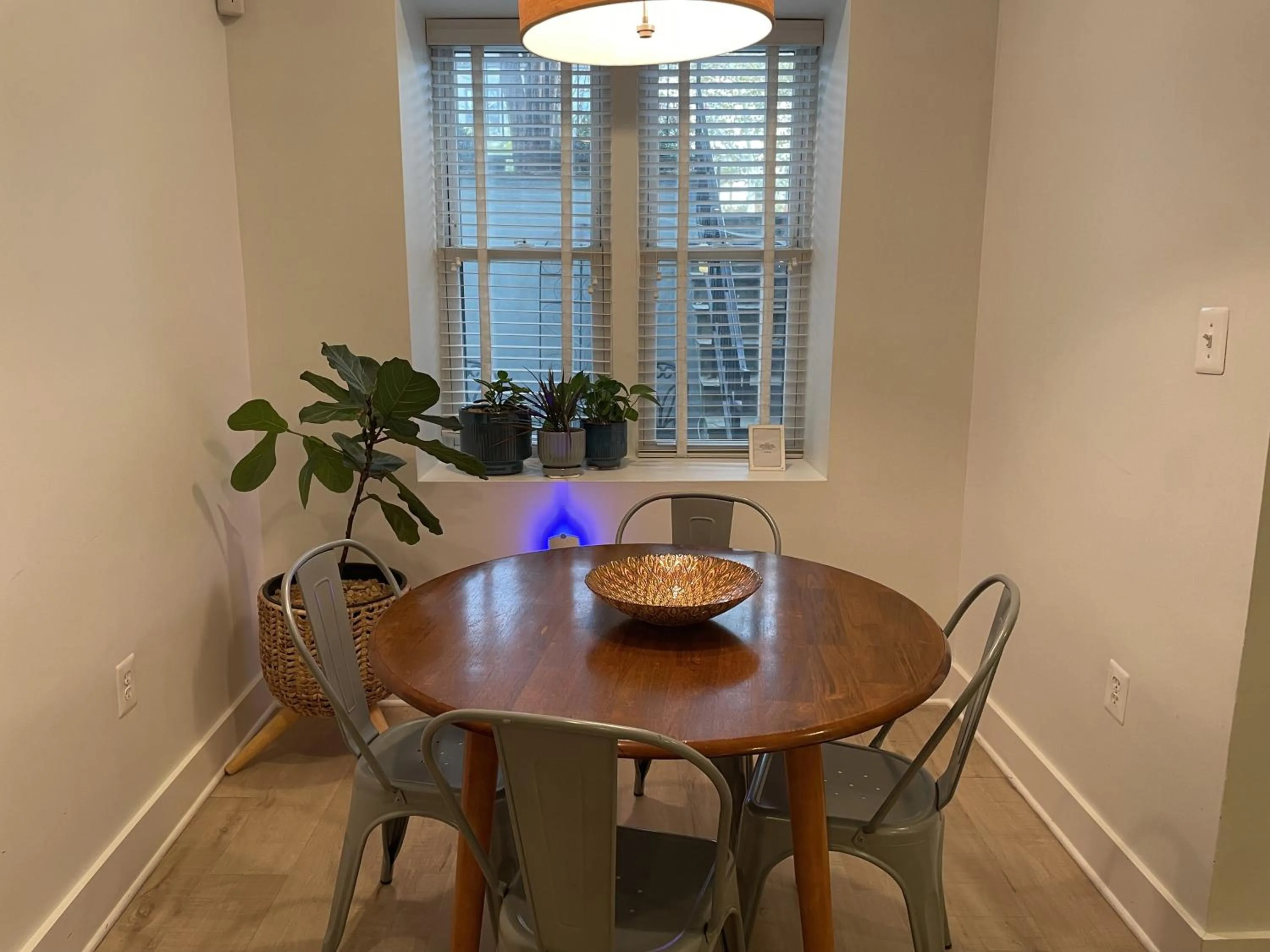 Other in Luxe 2BD2BA Townhouse in Hip Area - Near Metro