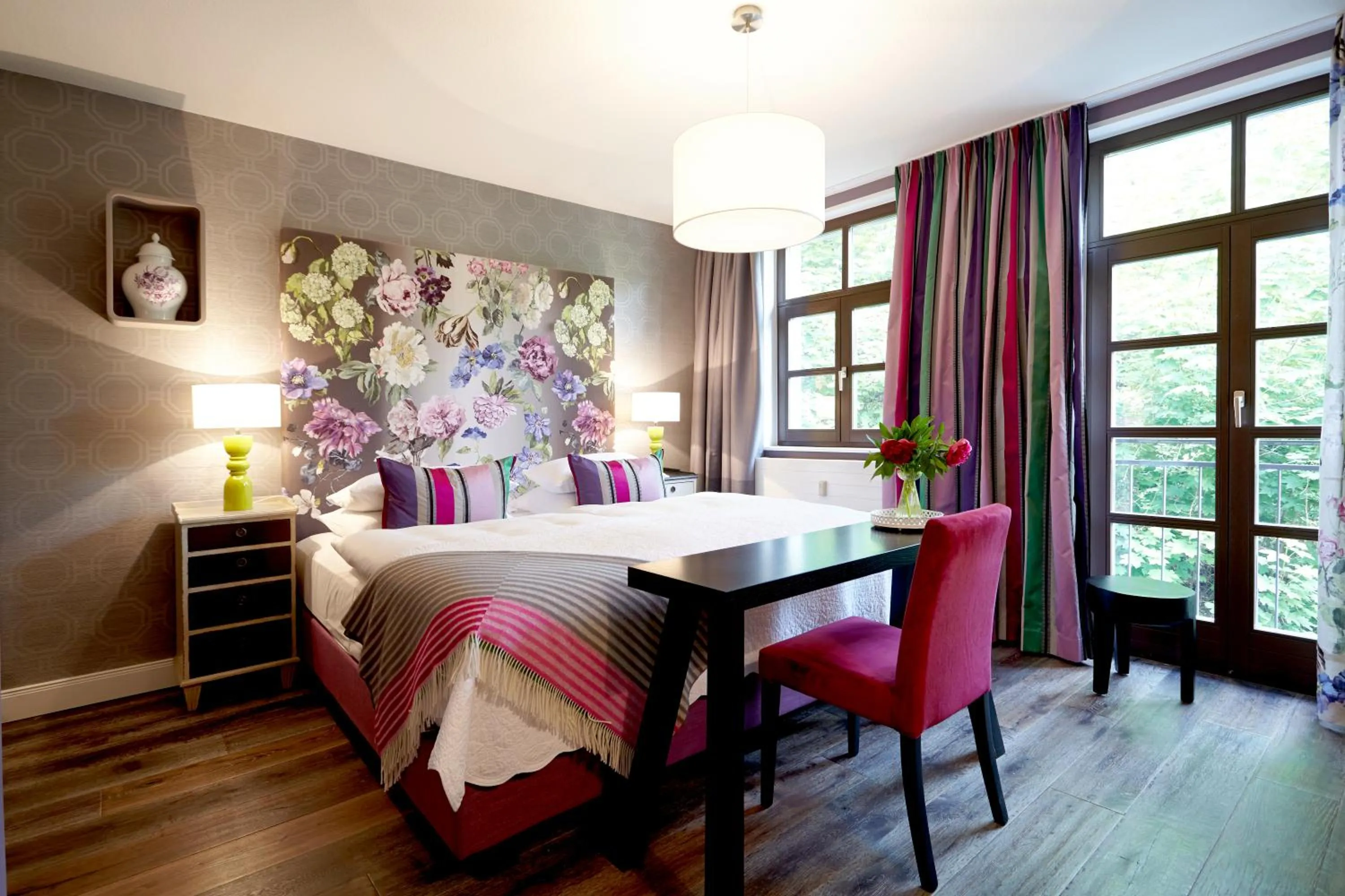 Photo of the whole room, Bed in Fährhaus Meißen B&B