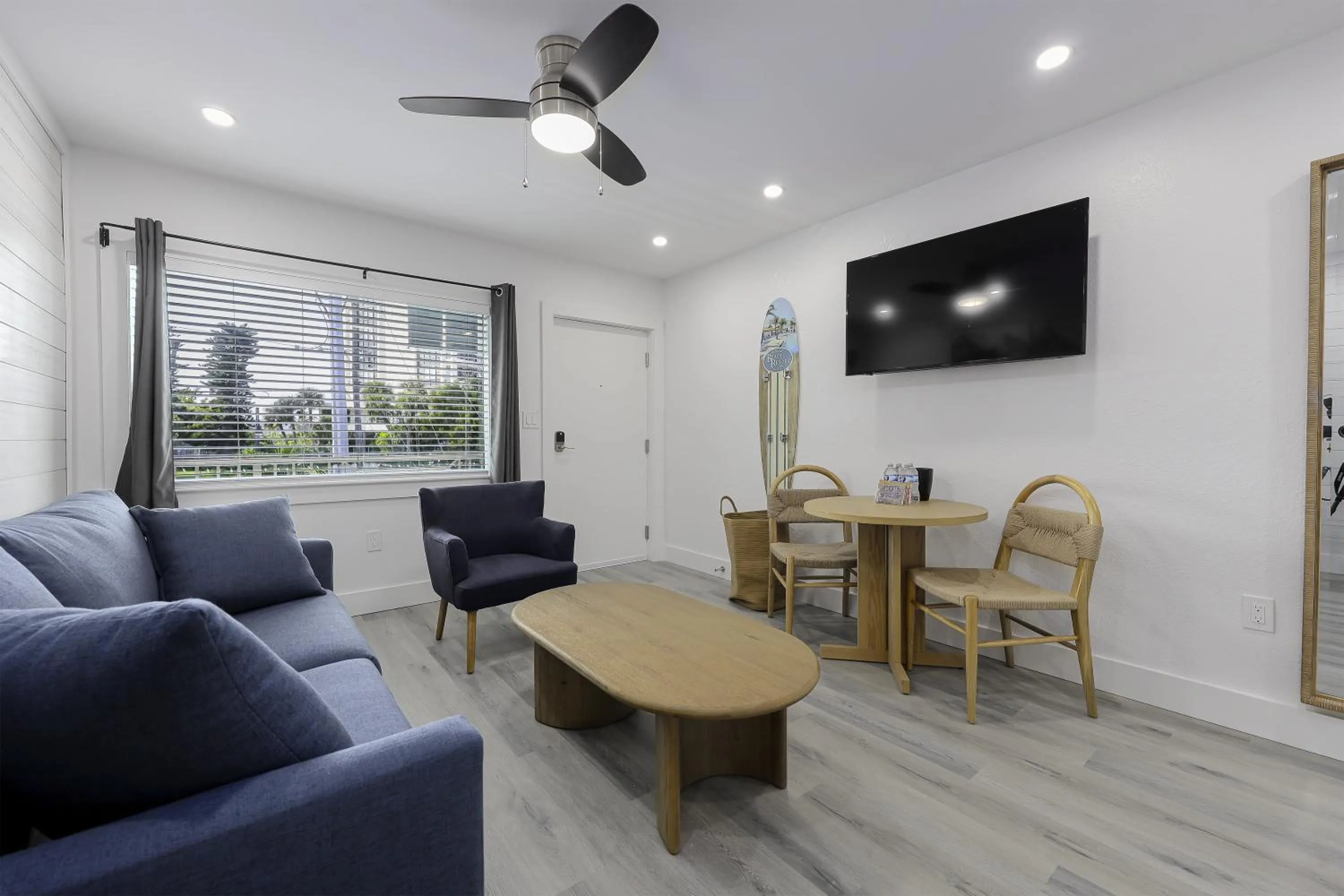 Siesta Bar Side Suite in Siesta Key Beach Resort and Suites