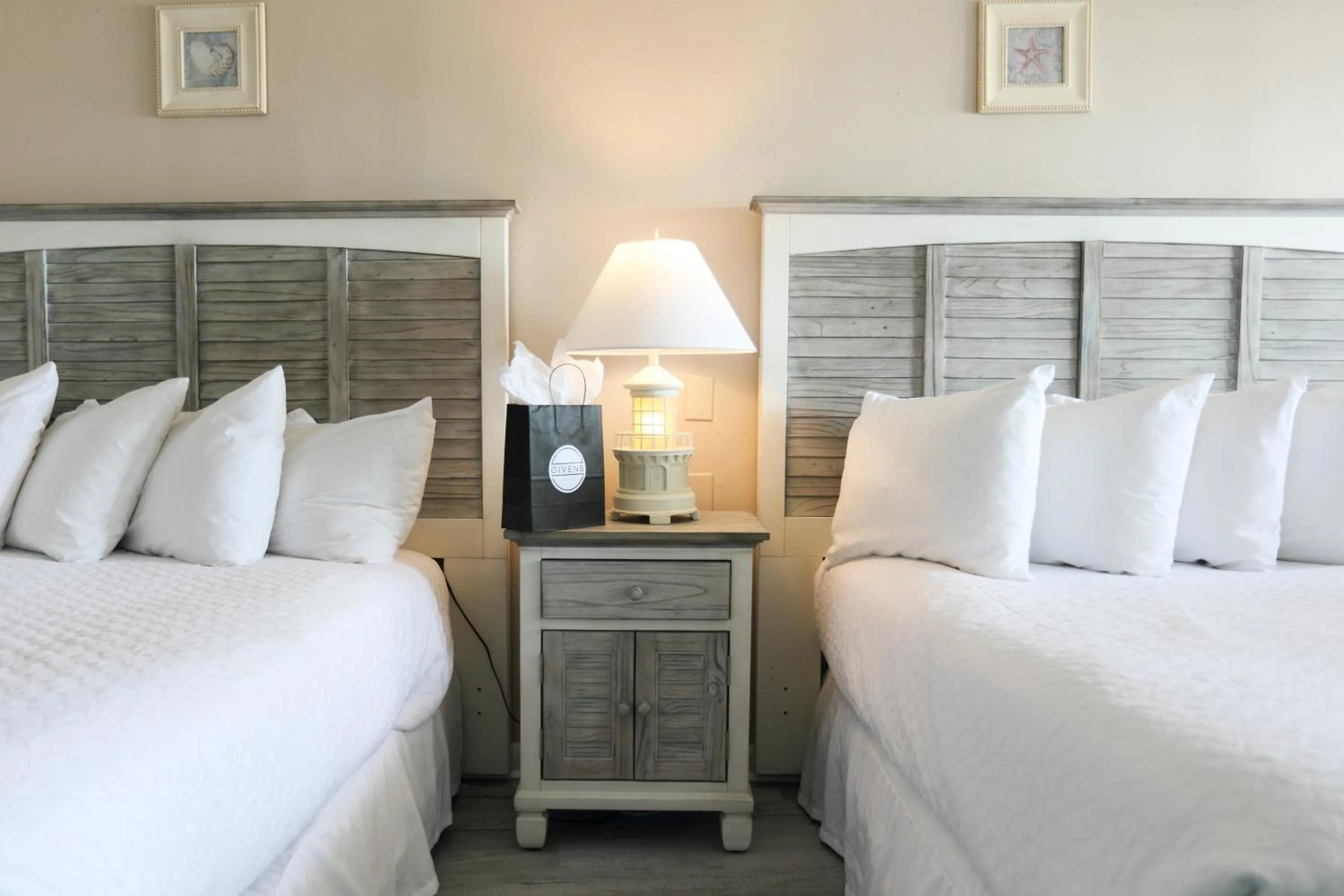 Bed in Marquis De Lafayette