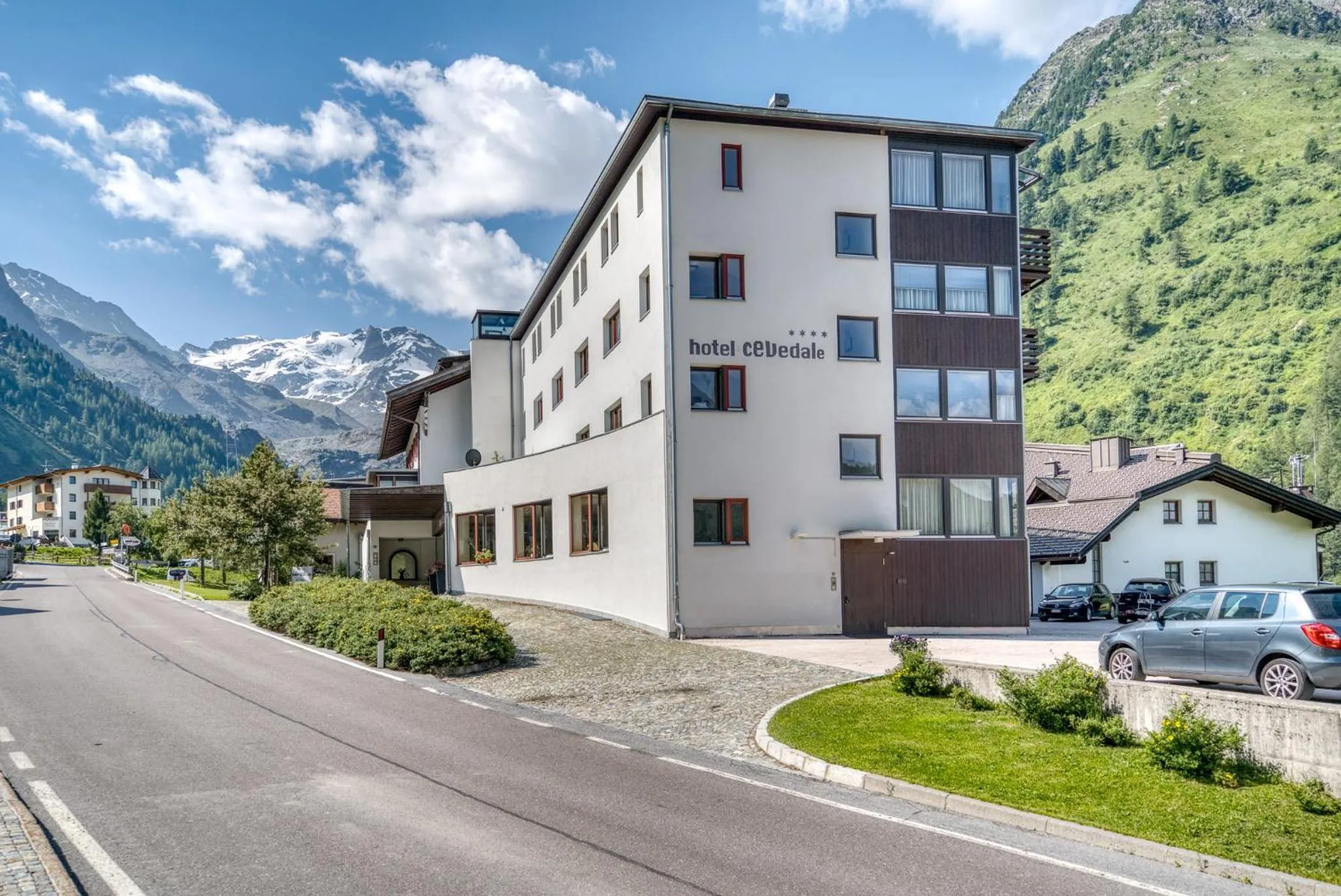 Property building in Hotel Cevedale