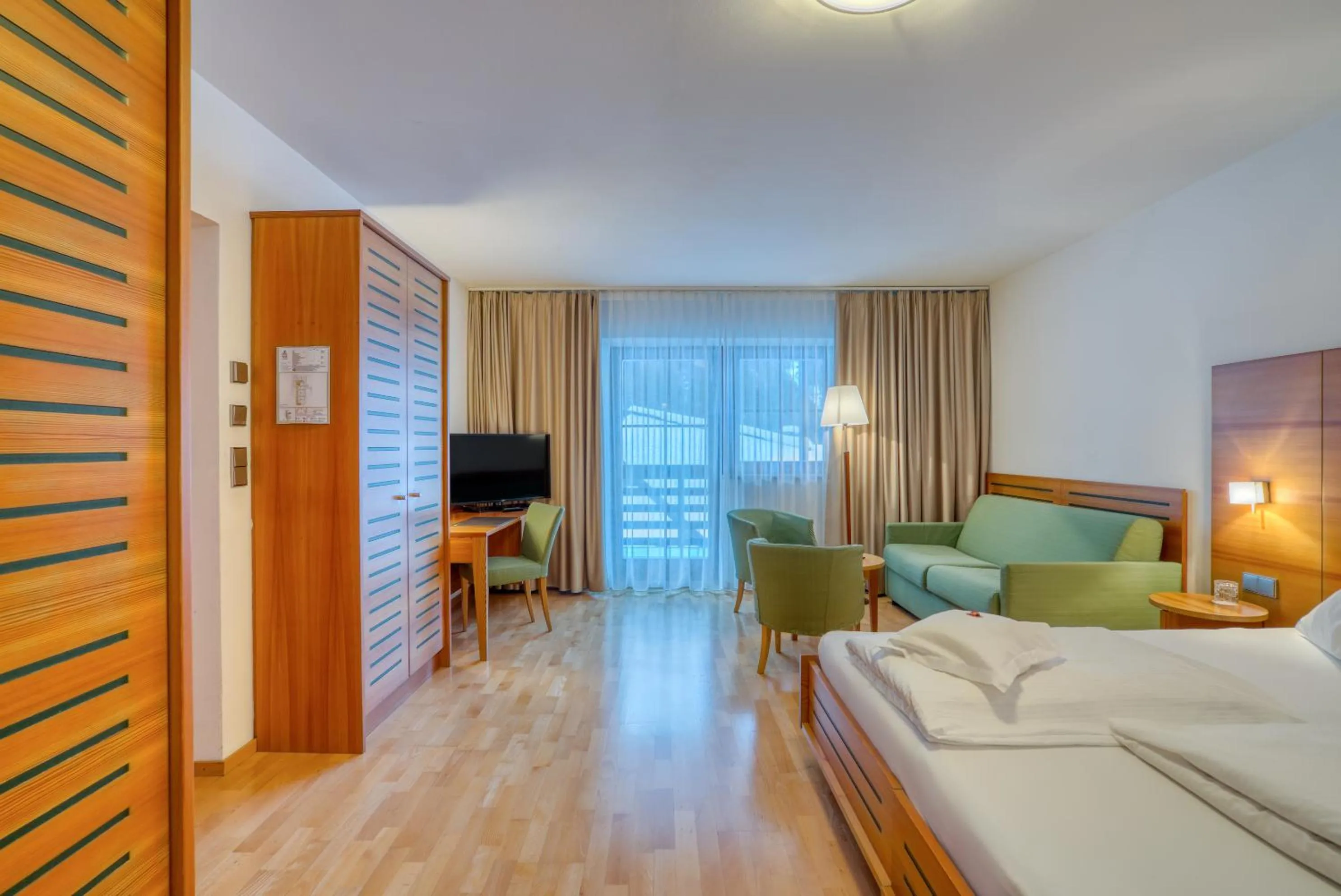 Bed in Hotel Cevedale