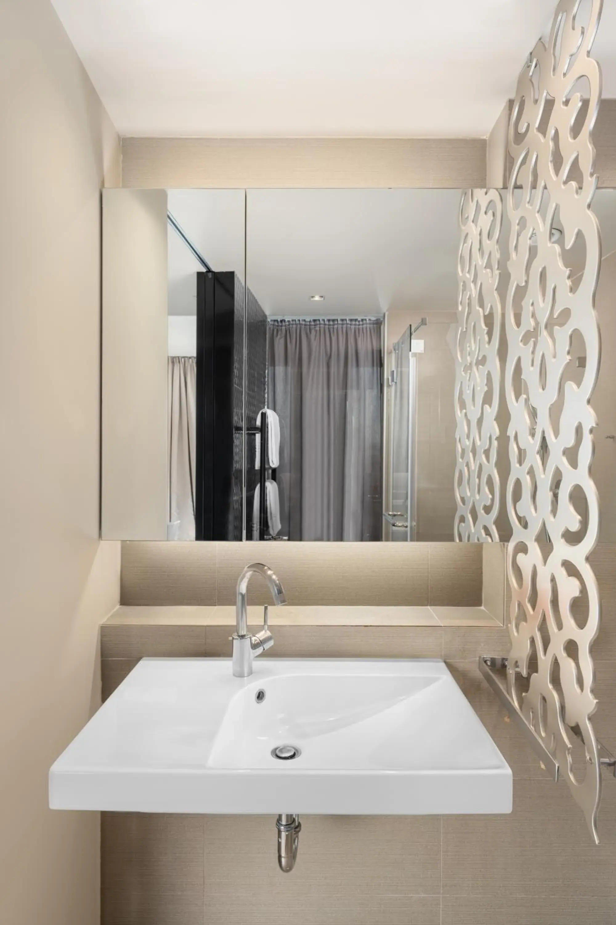 Bathroom in Zijin Hotel Belgrade Bathroom in Zijin Hotel Belgrade