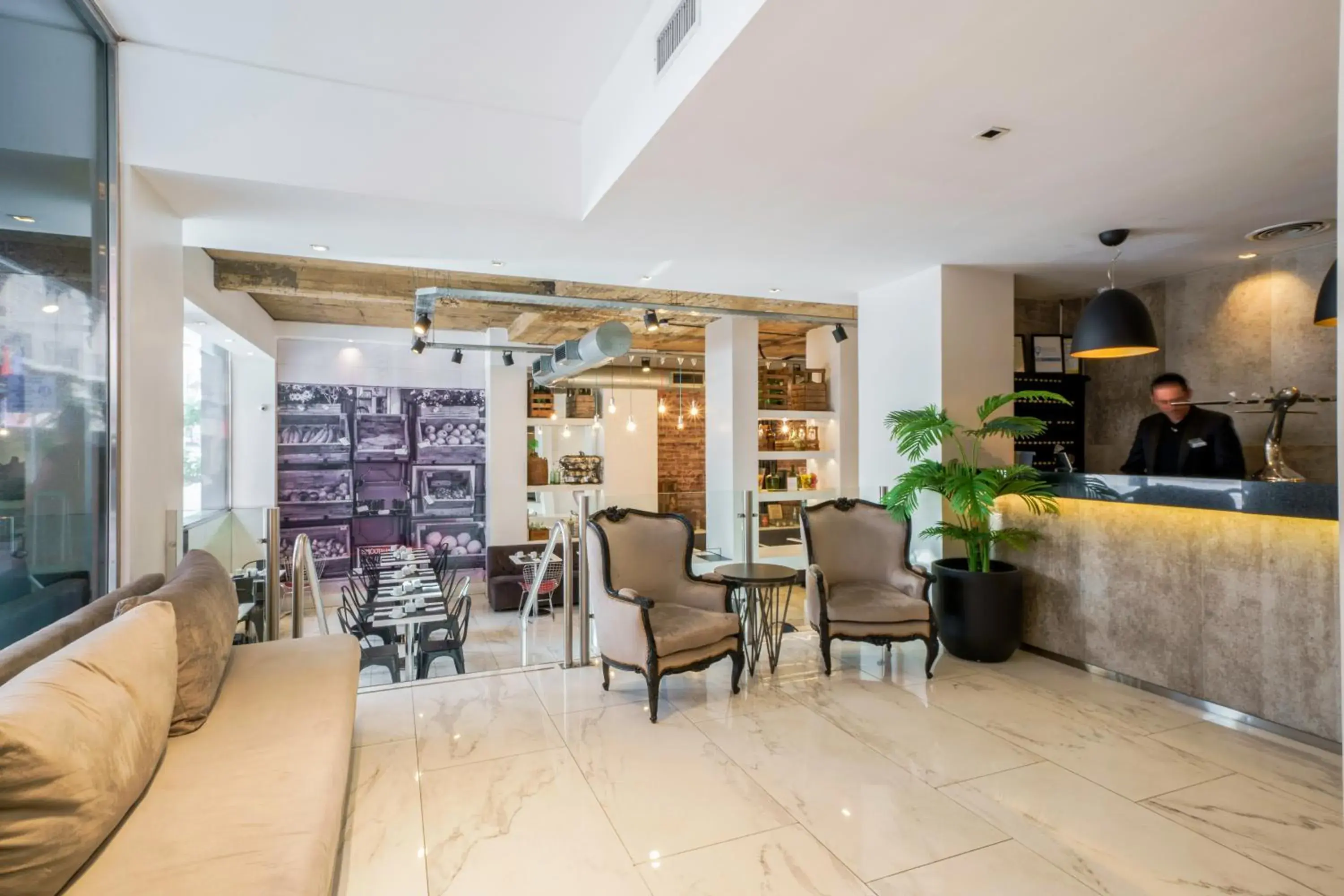 Lobby or reception in Principado Downtown Lobby or reception in Principado Downtown