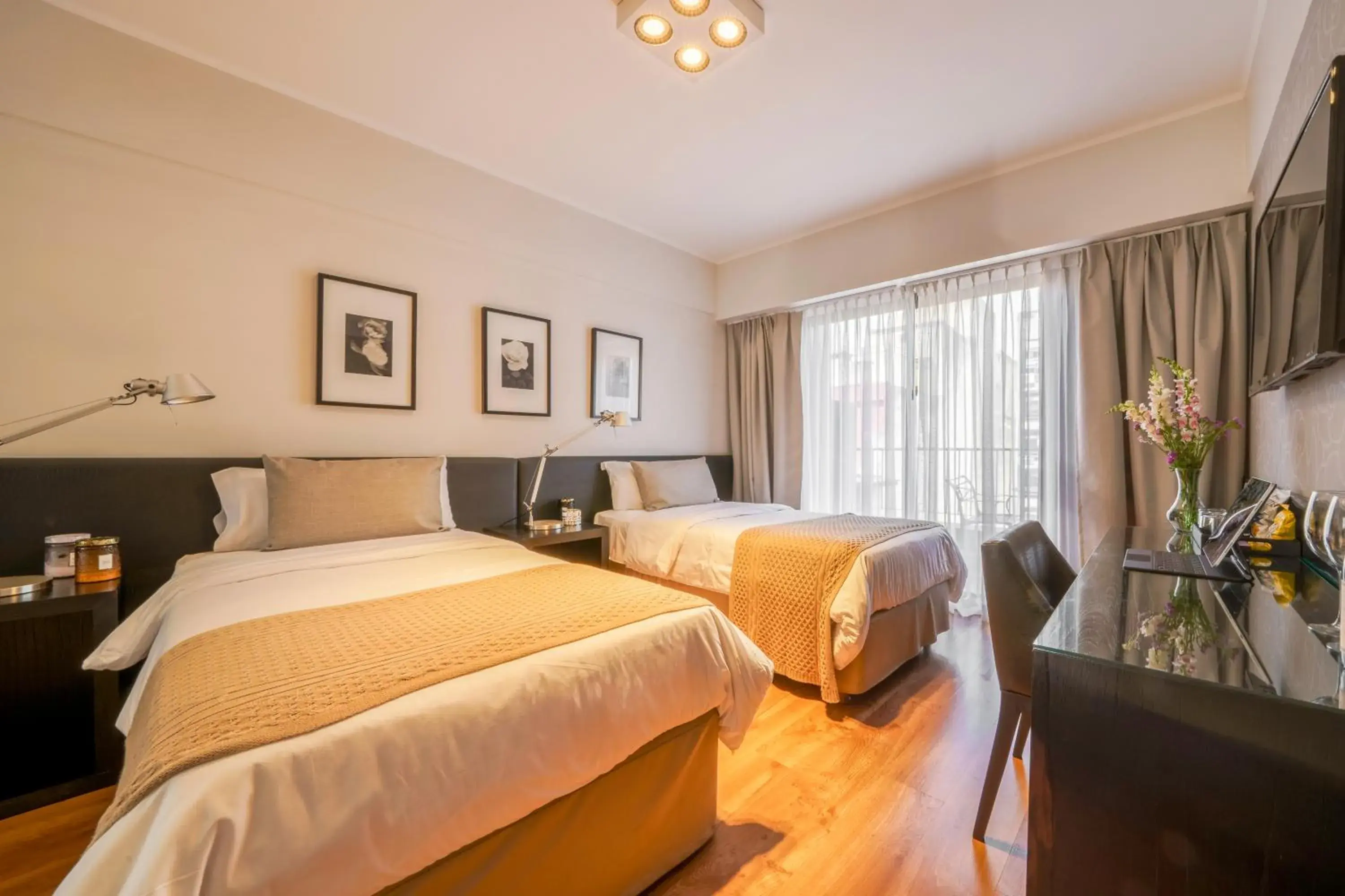 Bed in Principado Downtown Bed in Principado Downtown