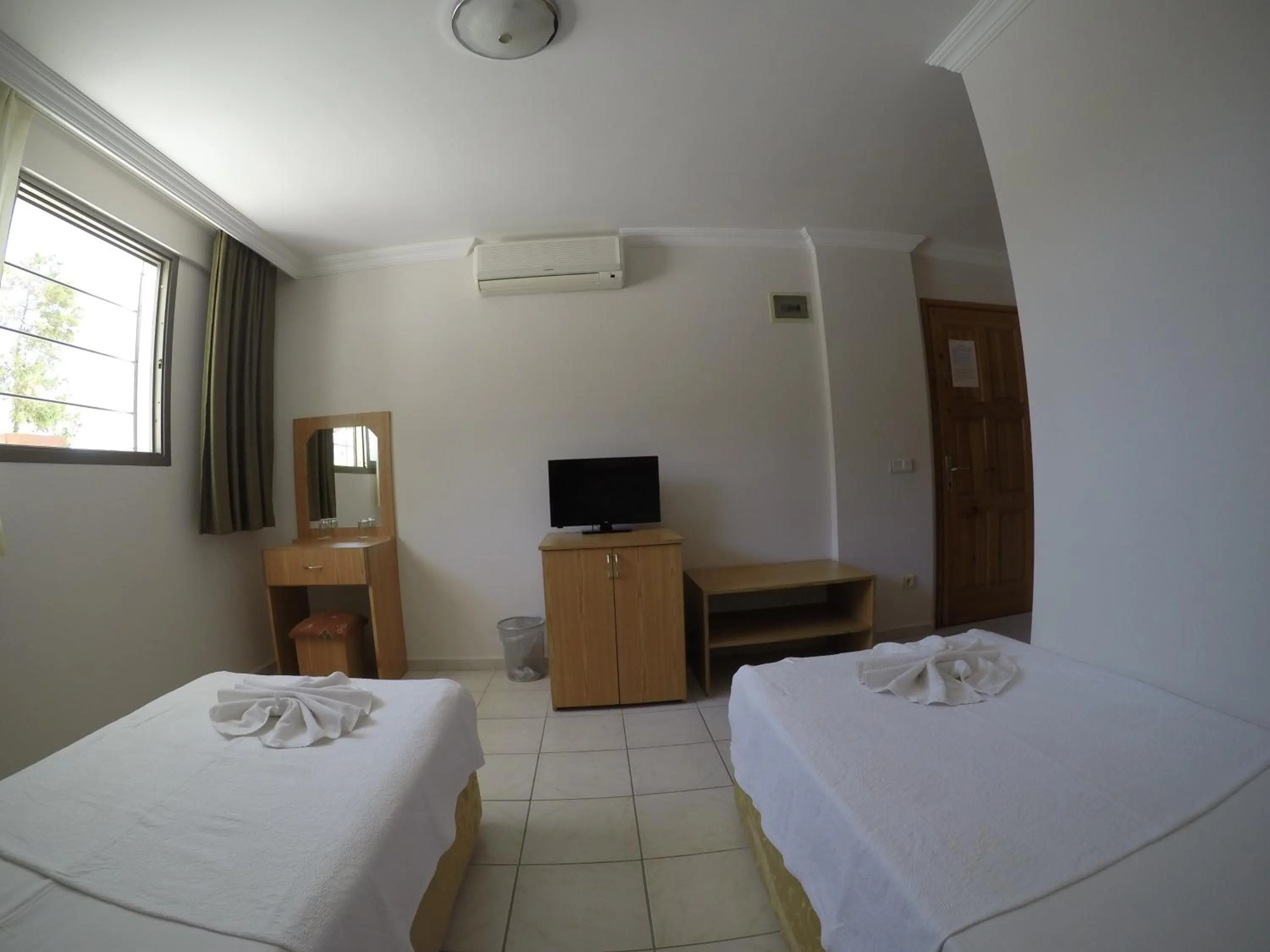 View (from property/room), Bed in Gun-Ay Hotel