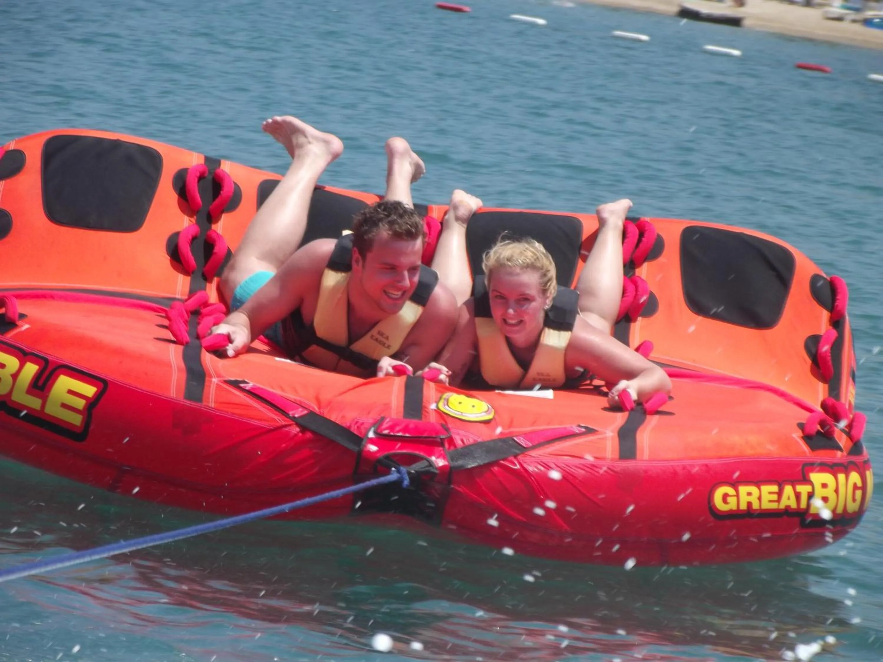 Entertainment in Gun-Ay Hotel