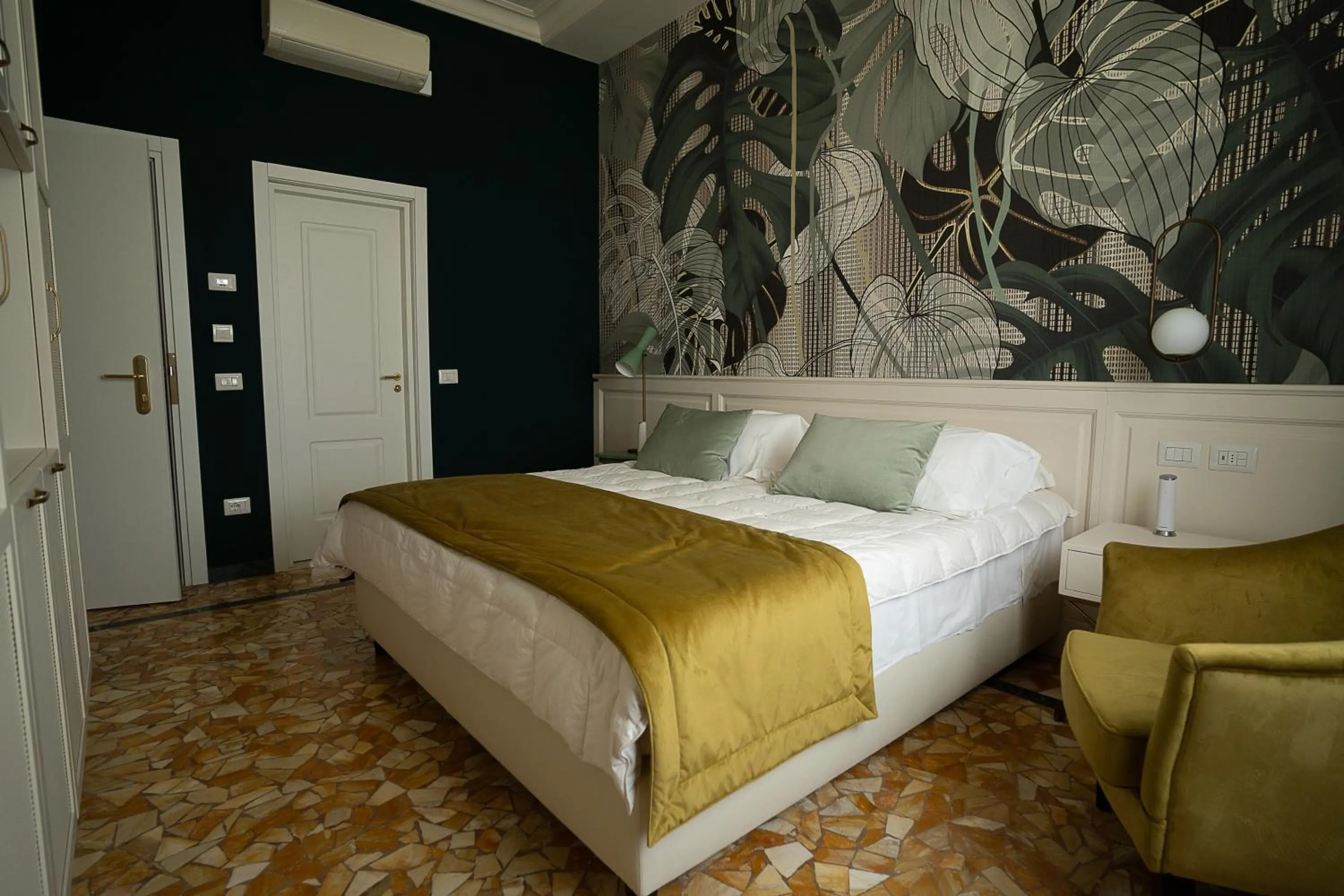 Bed in Hotel Bellonda